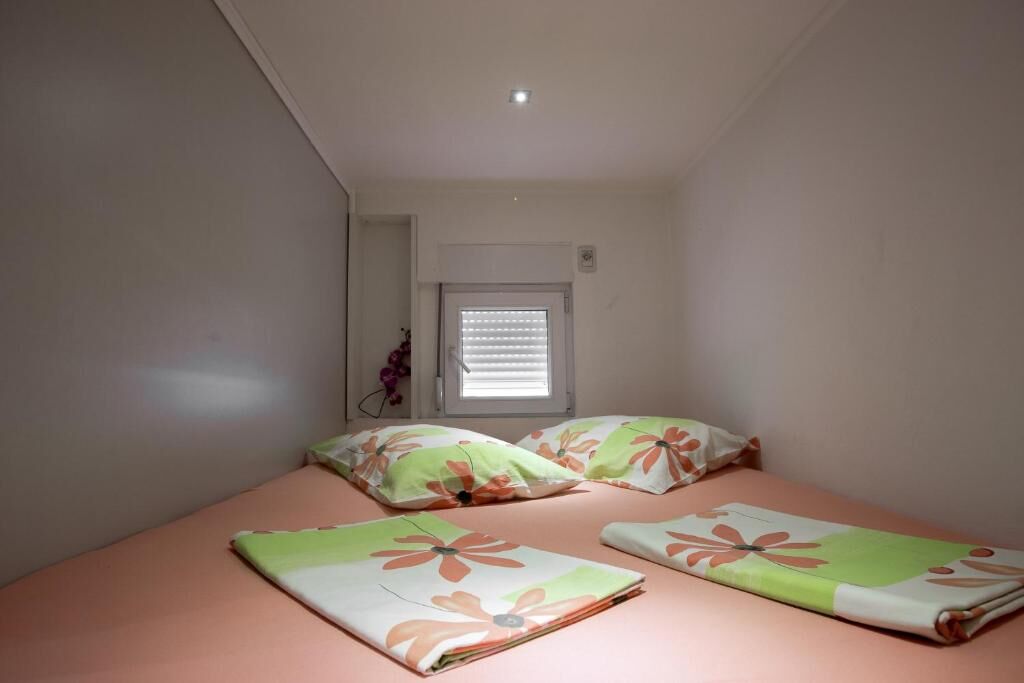 Apartments Rozankovic 98141-A2