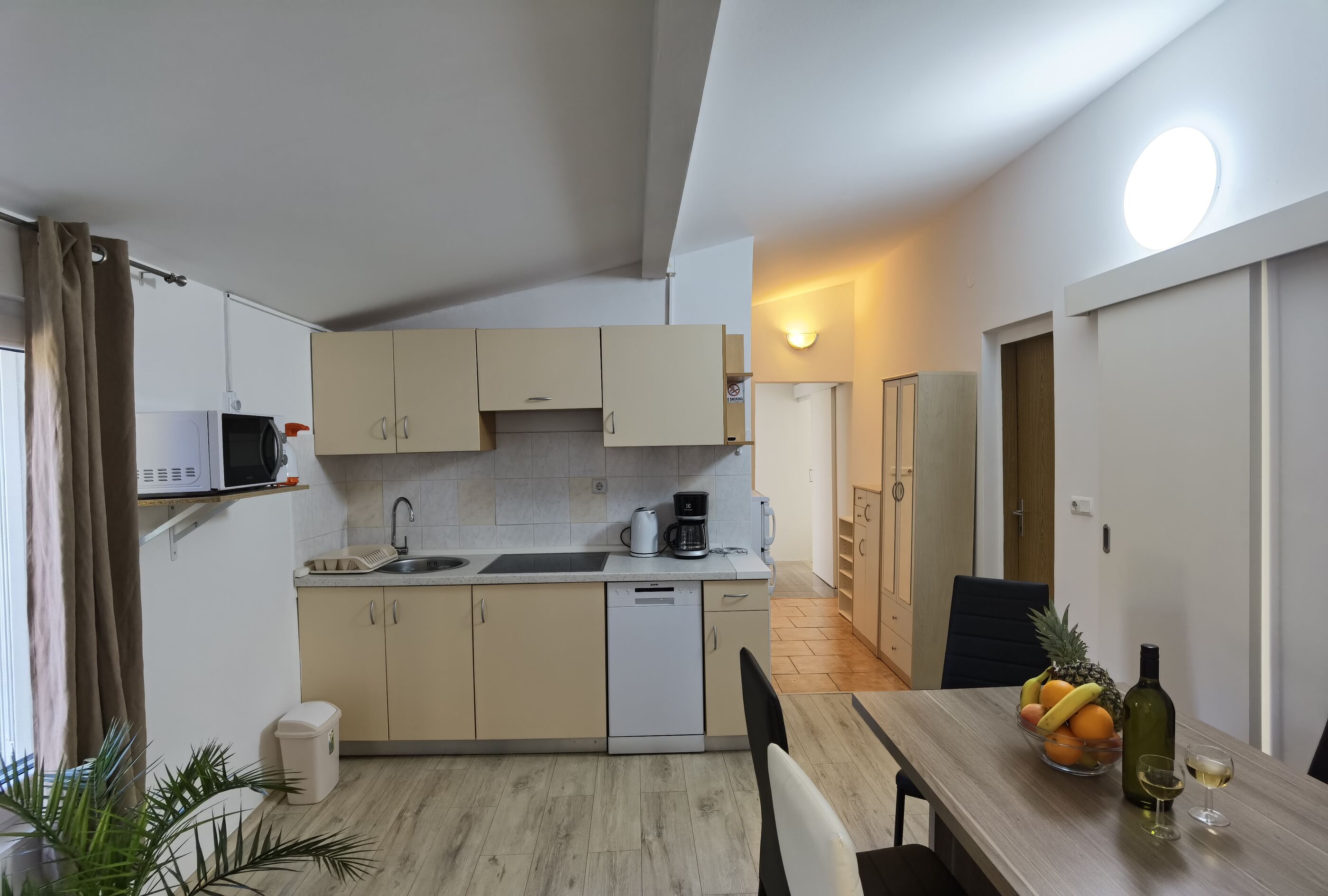 House Holiday House Rosemary 43911-A1