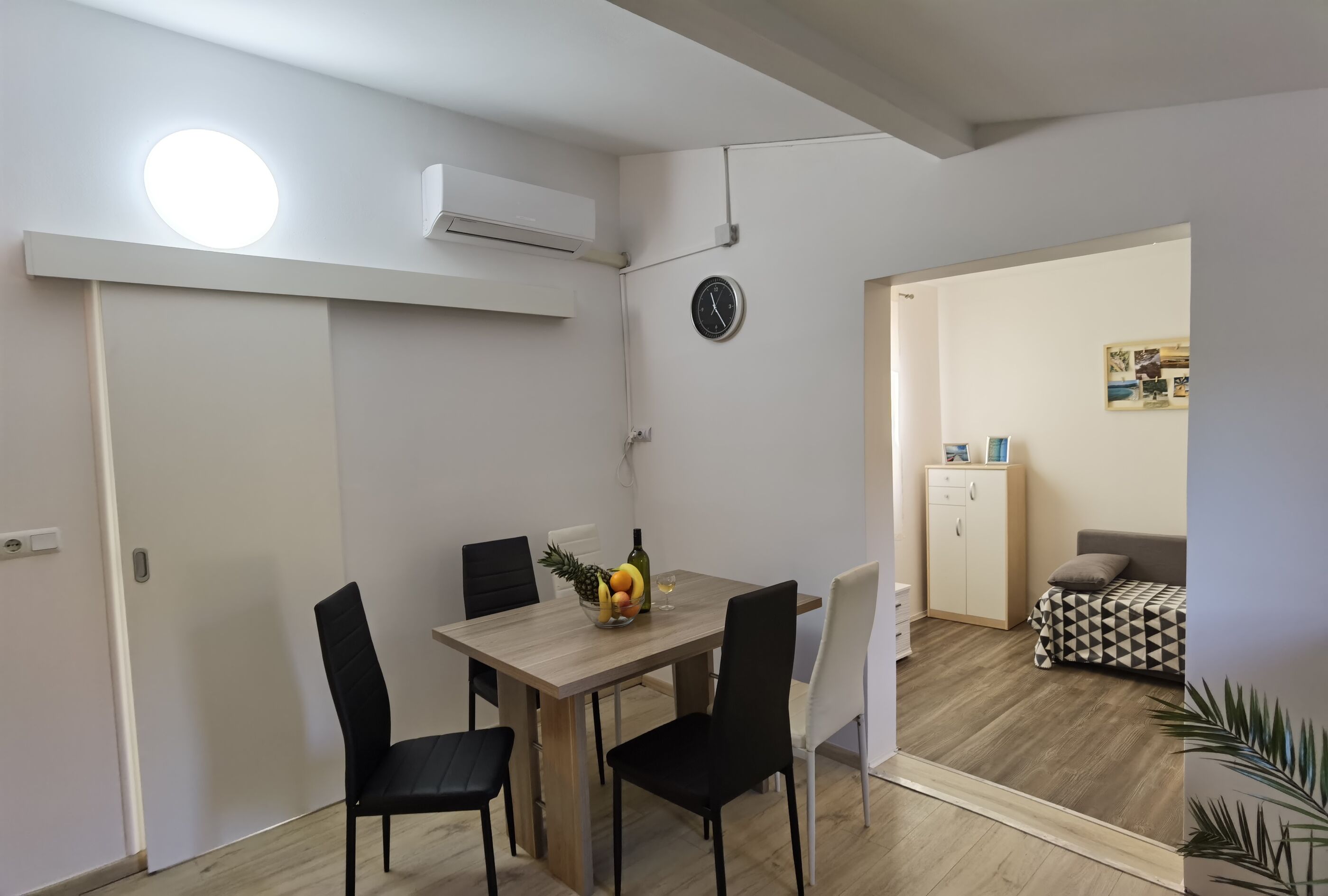 House Holiday House Rosemary 43911-A1