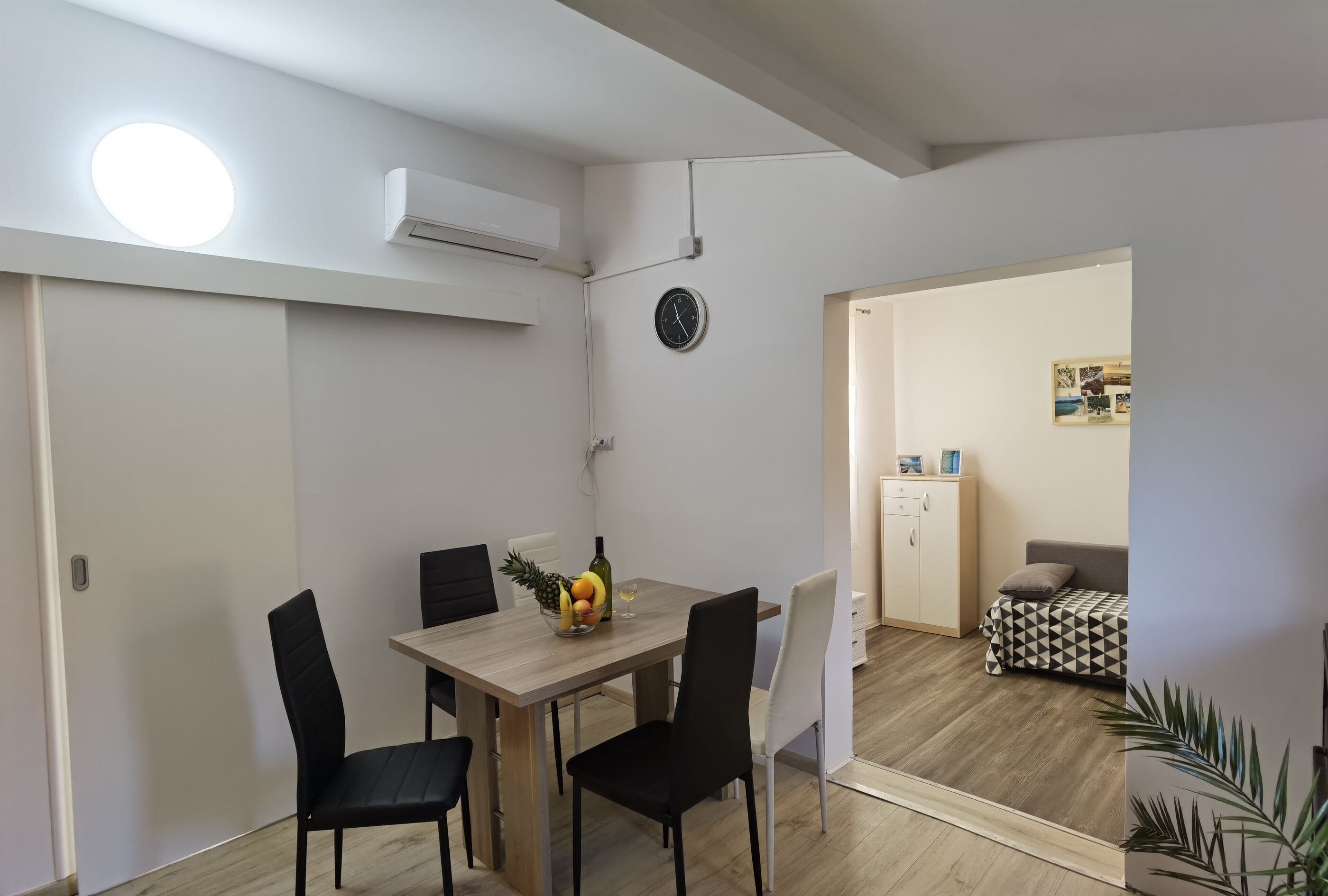 House Holiday House Rosemary 43911-A1