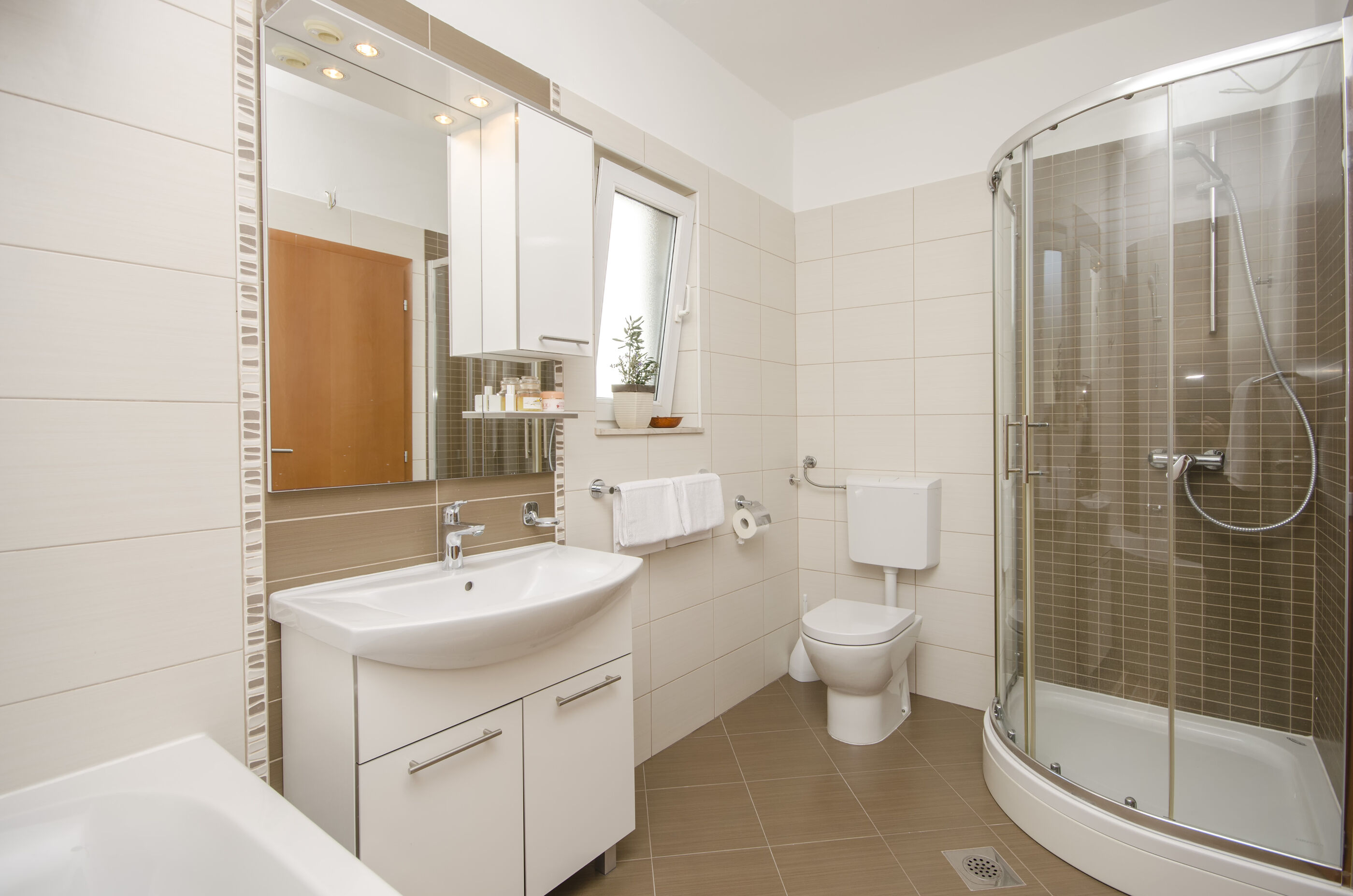 Apartments Maris 98181-A1