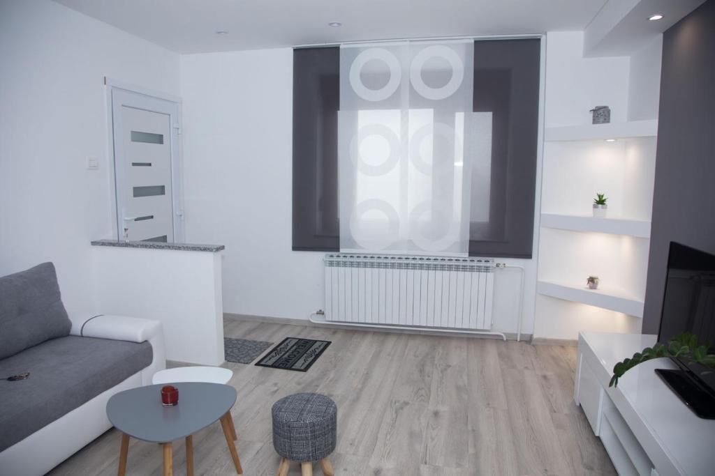 Apartment Lea 91493-A1