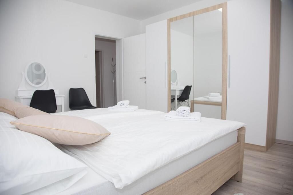 Apartment Lea 91493-A1