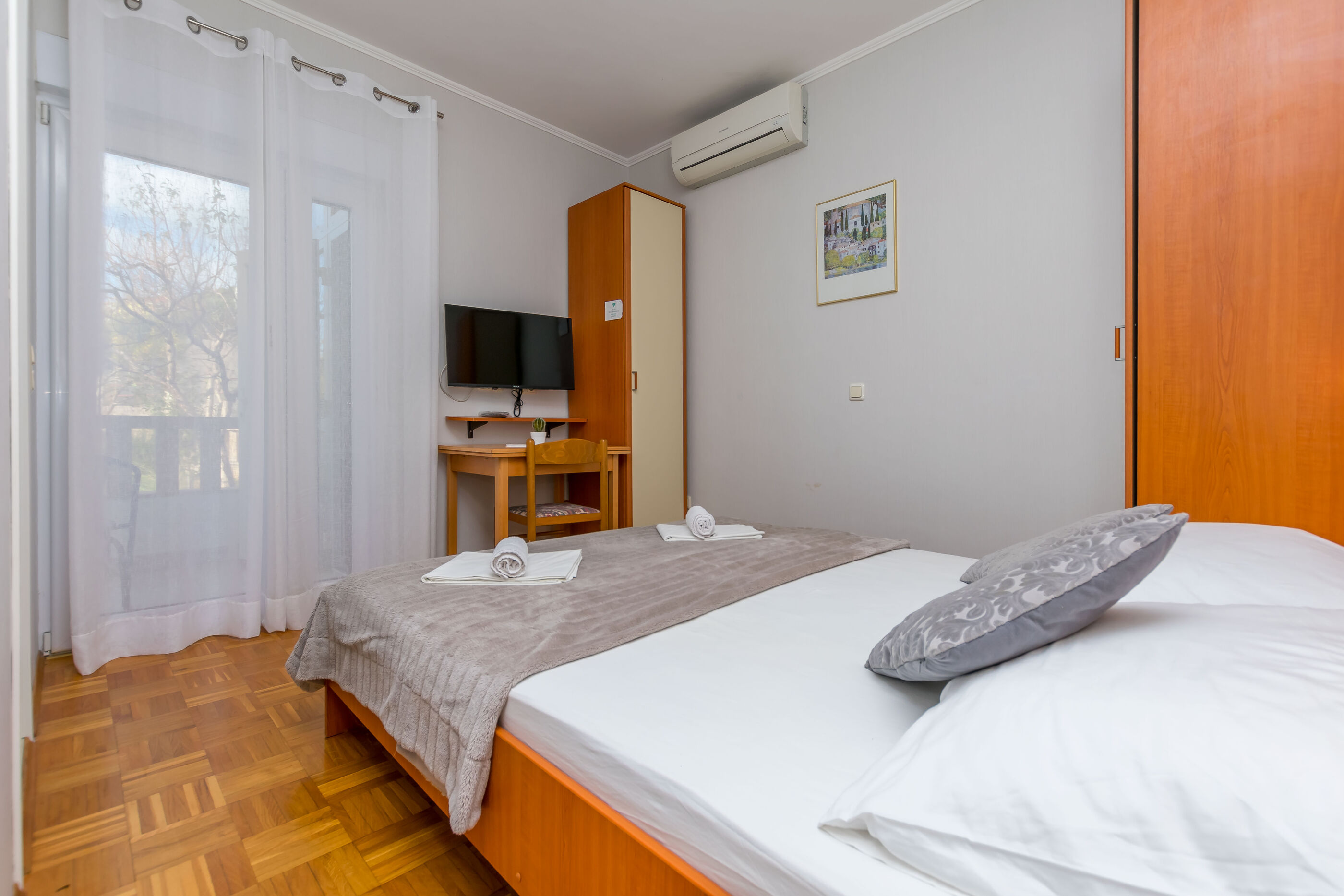 Apartments Tonko 98131-A3