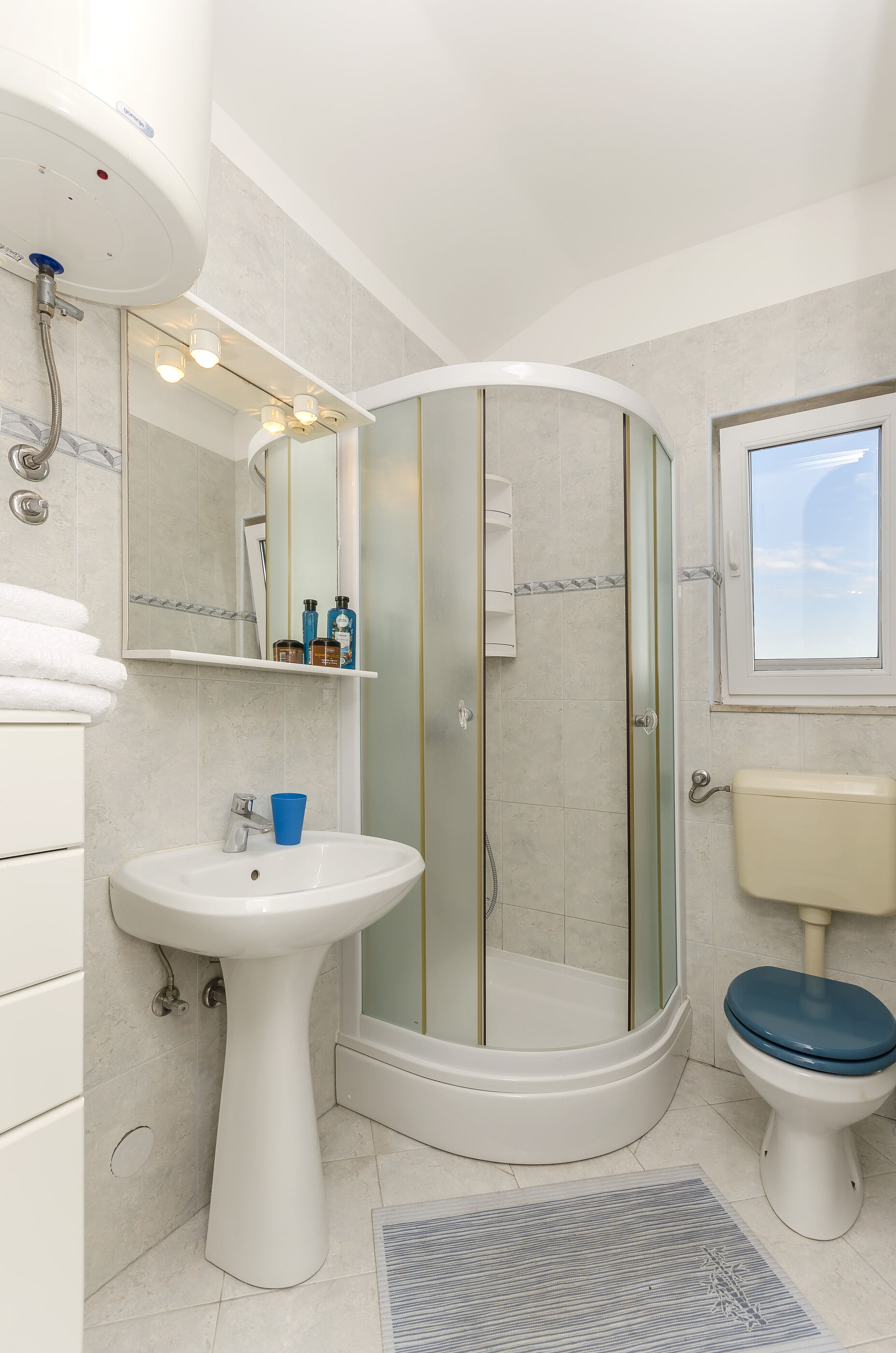 Apartments Maris 98181-A2
