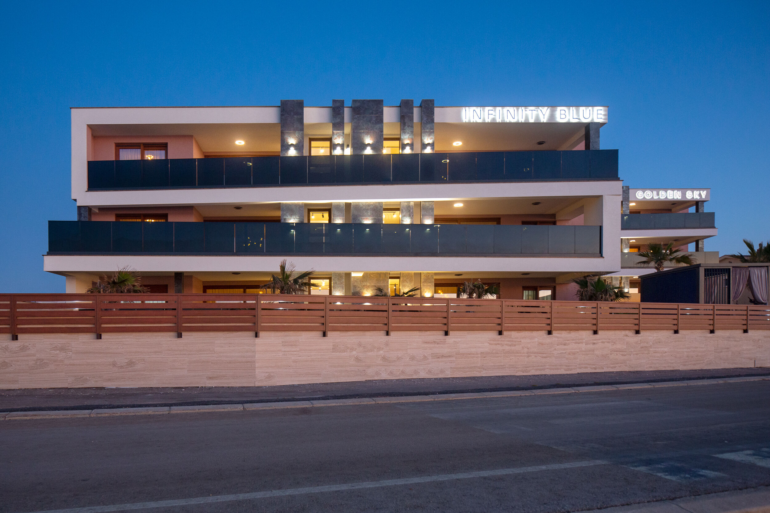 Apartments Malibu Imperial 17329-A3