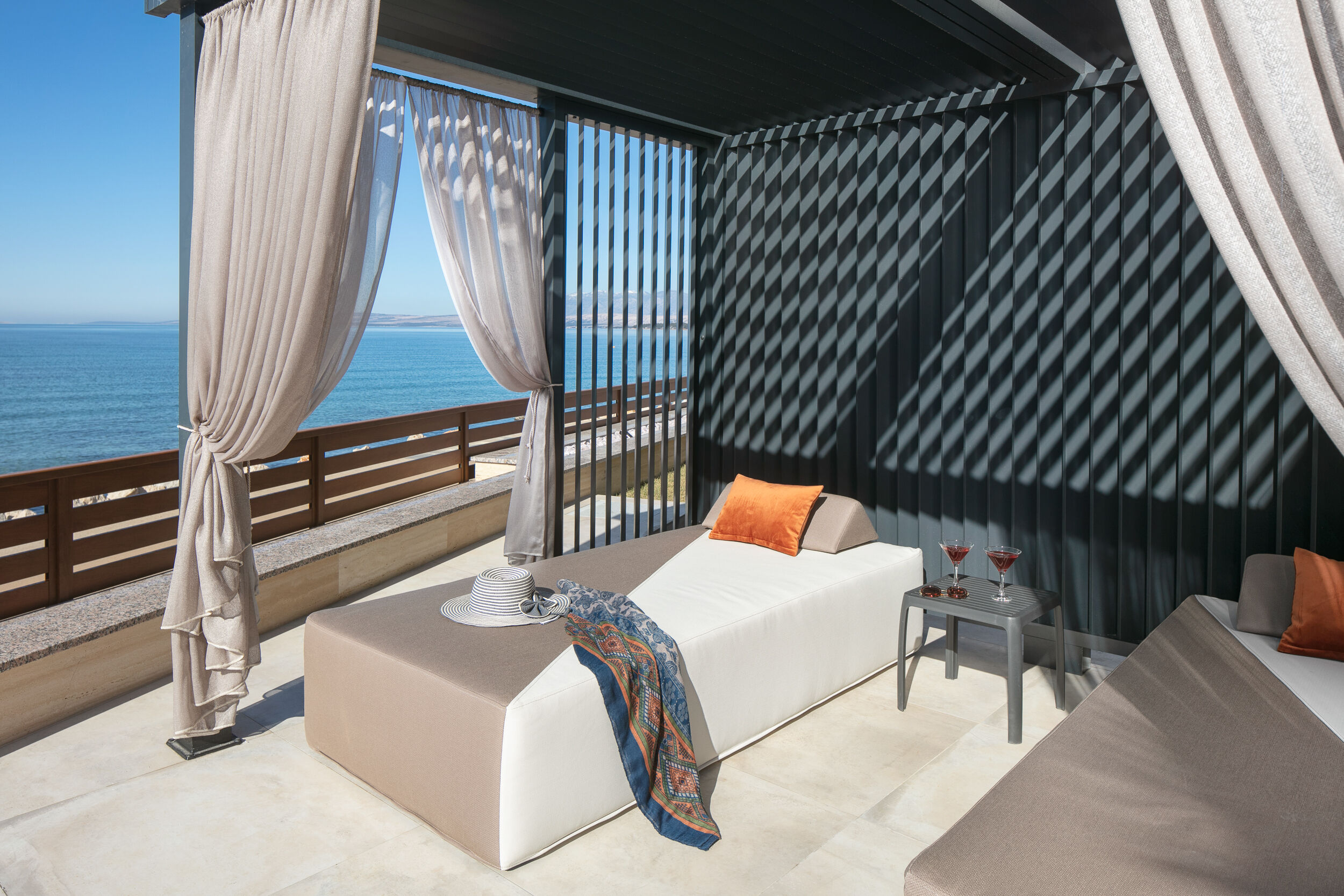 Apartments Malibu Imperial 17329-A3
