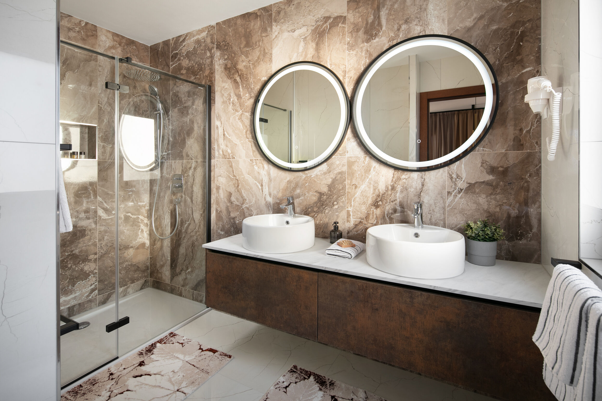 Apartments Malibu Imperial 17329-A8