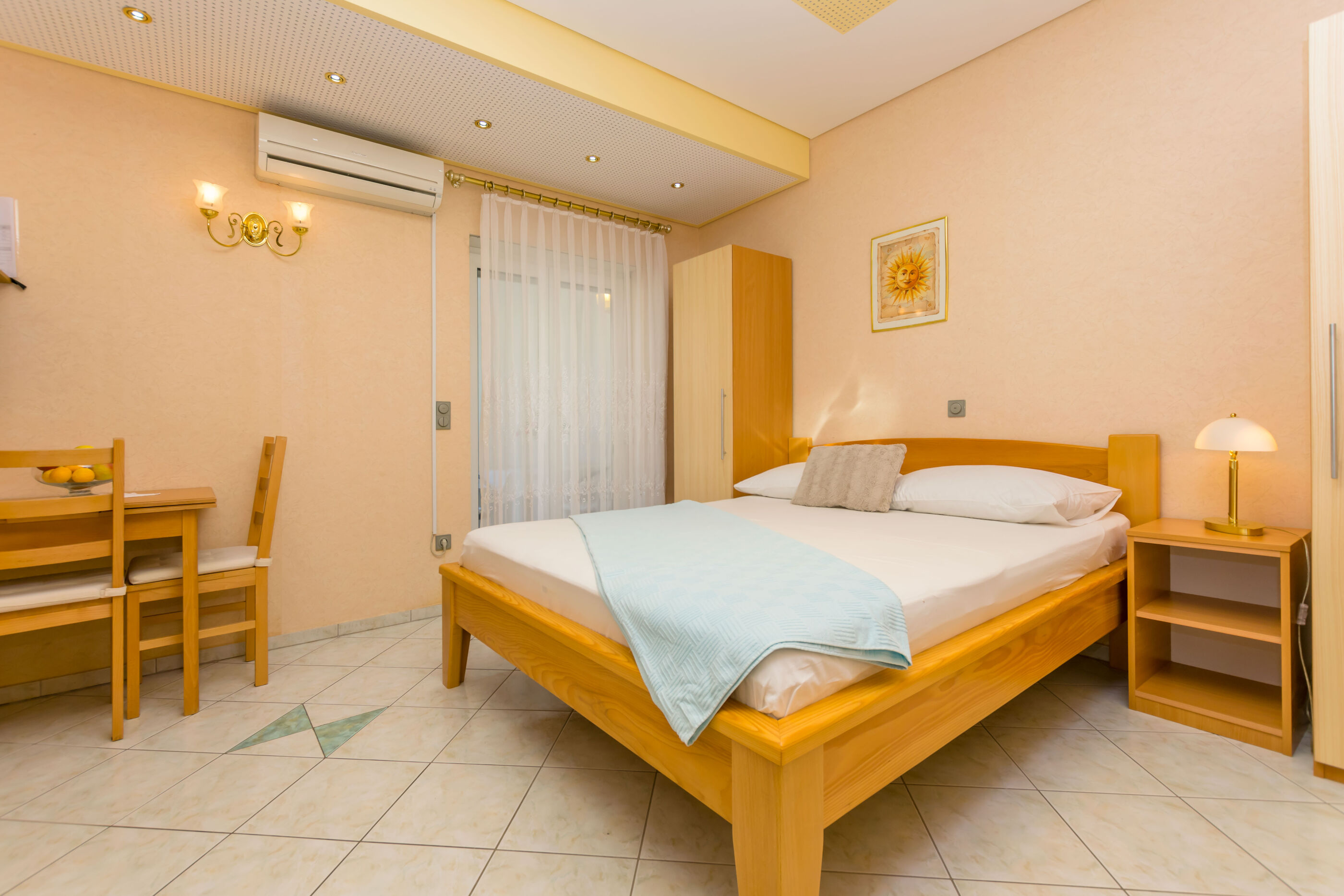Apartments Tonko 98131-A8
