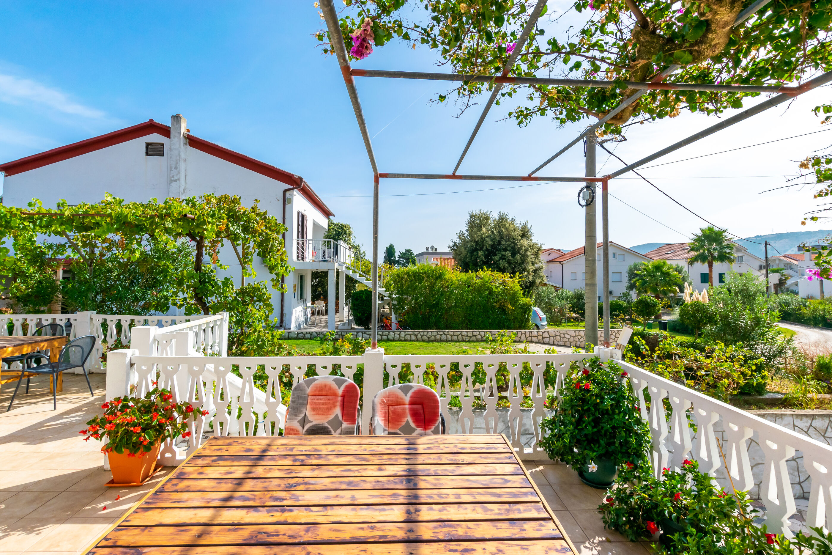 Apartments Ljubica J 89951-A5