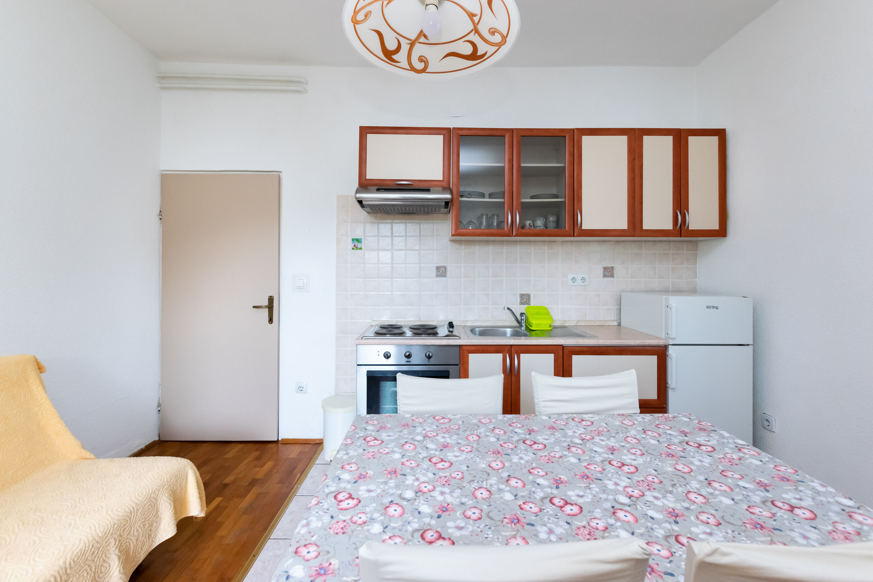 Apartments Ljubica J 89951-A5