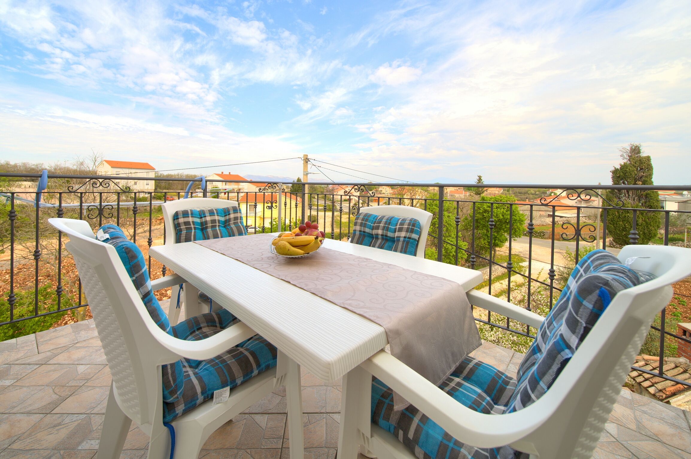 Apartment MLADEN A1