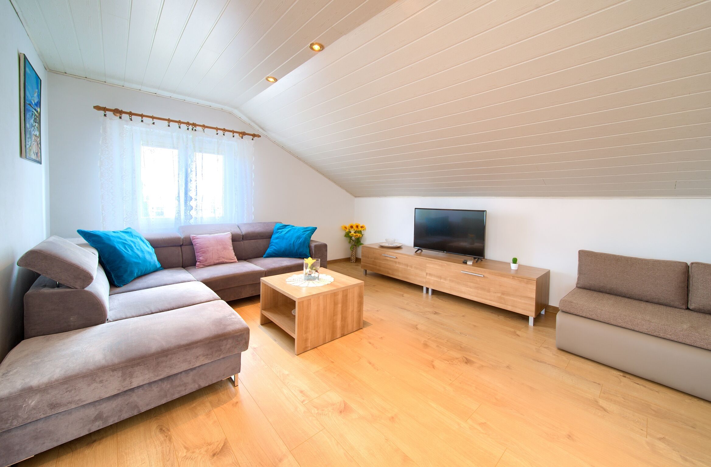 Apartment MLADEN A1