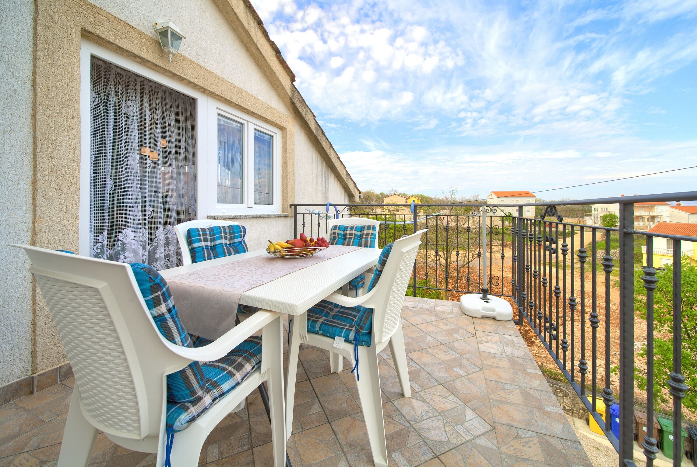 Apartment MLADEN A1