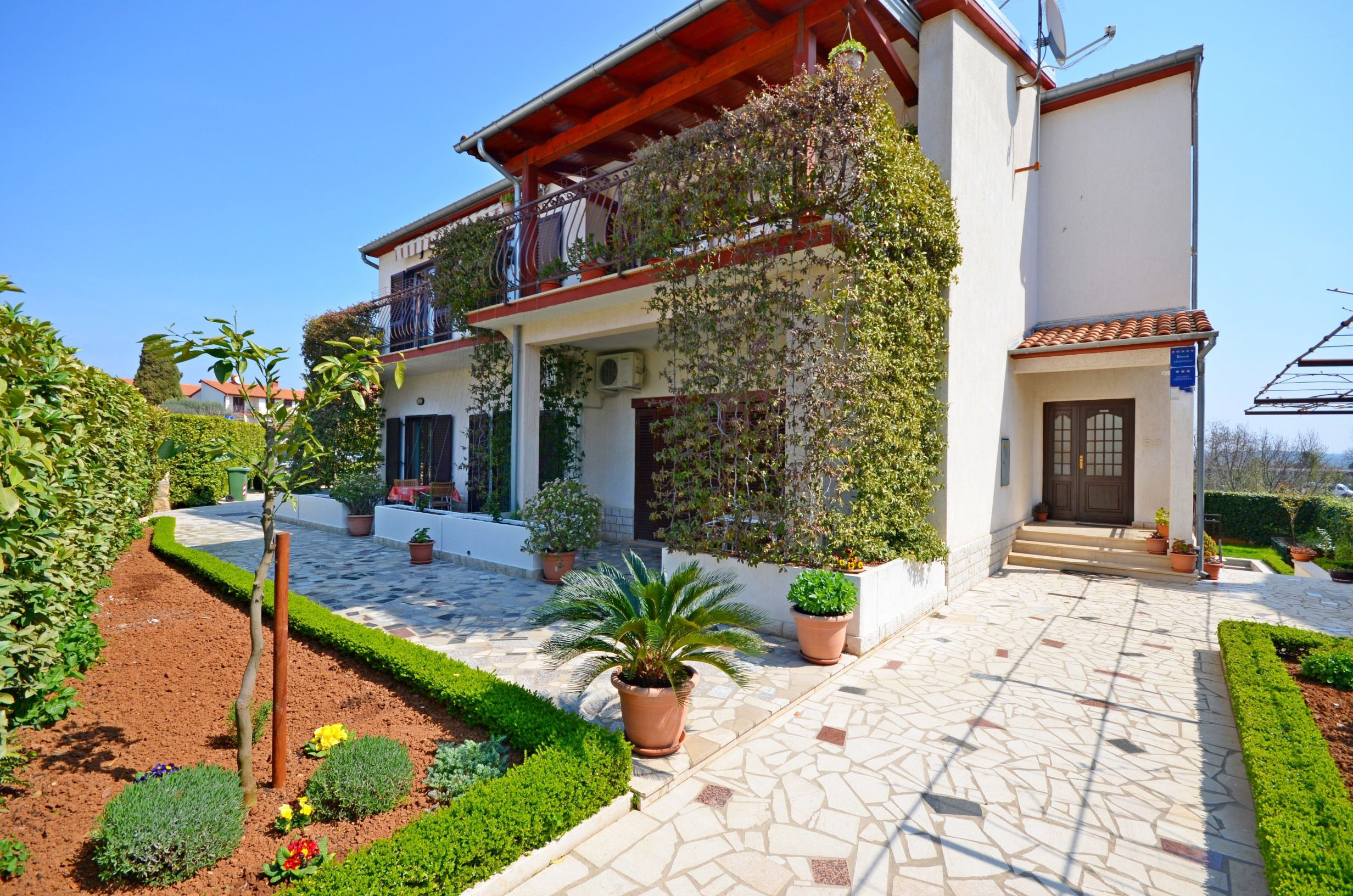 Apartments Milan Accommodation in Rovinj