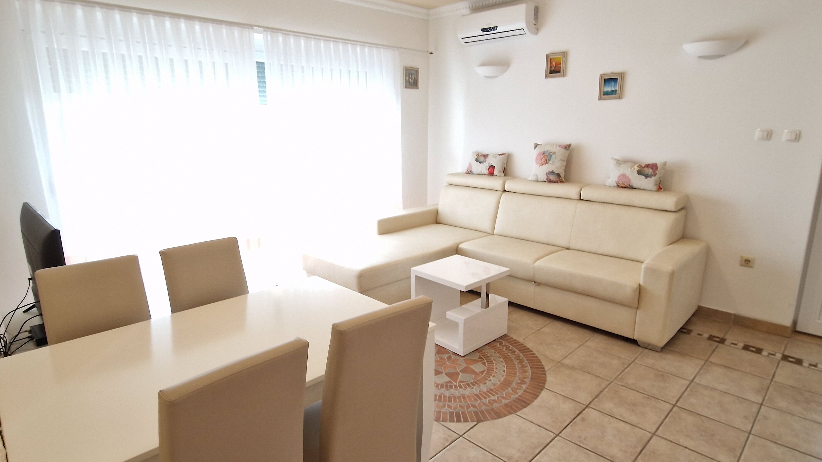 Apartments DAMIJAN 15701-A2