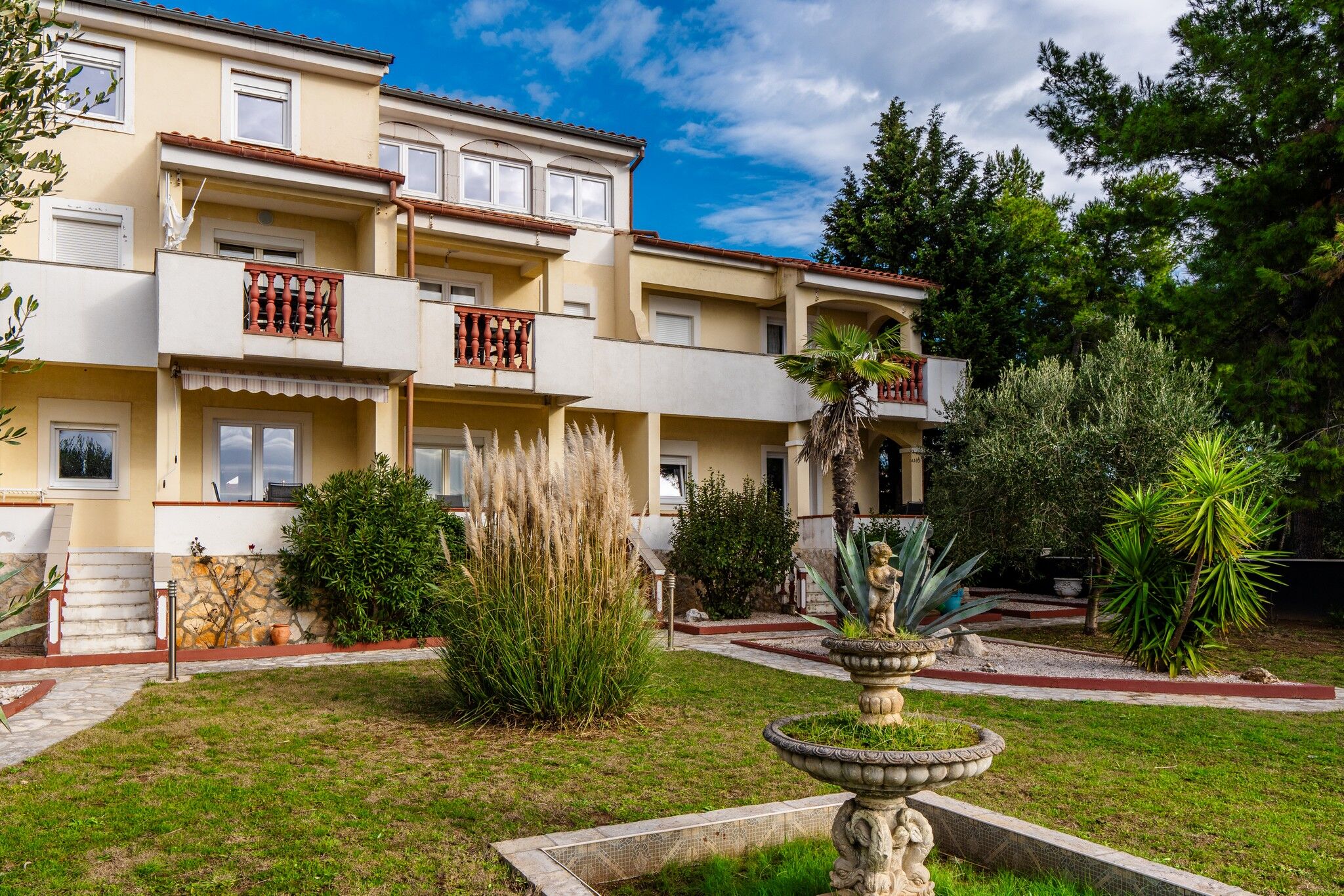 Apartments Strand 95852-A6