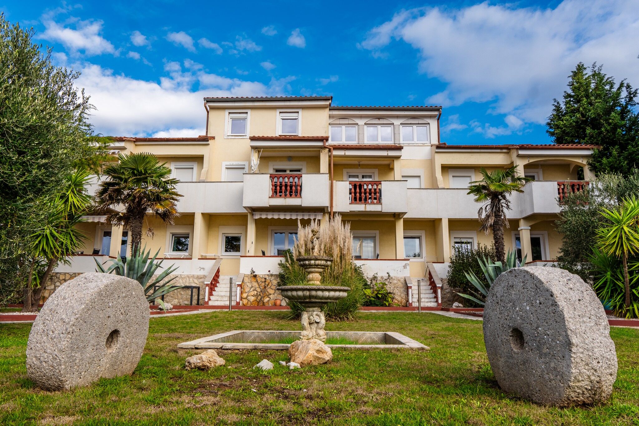 Apartments Strand 95852-A6