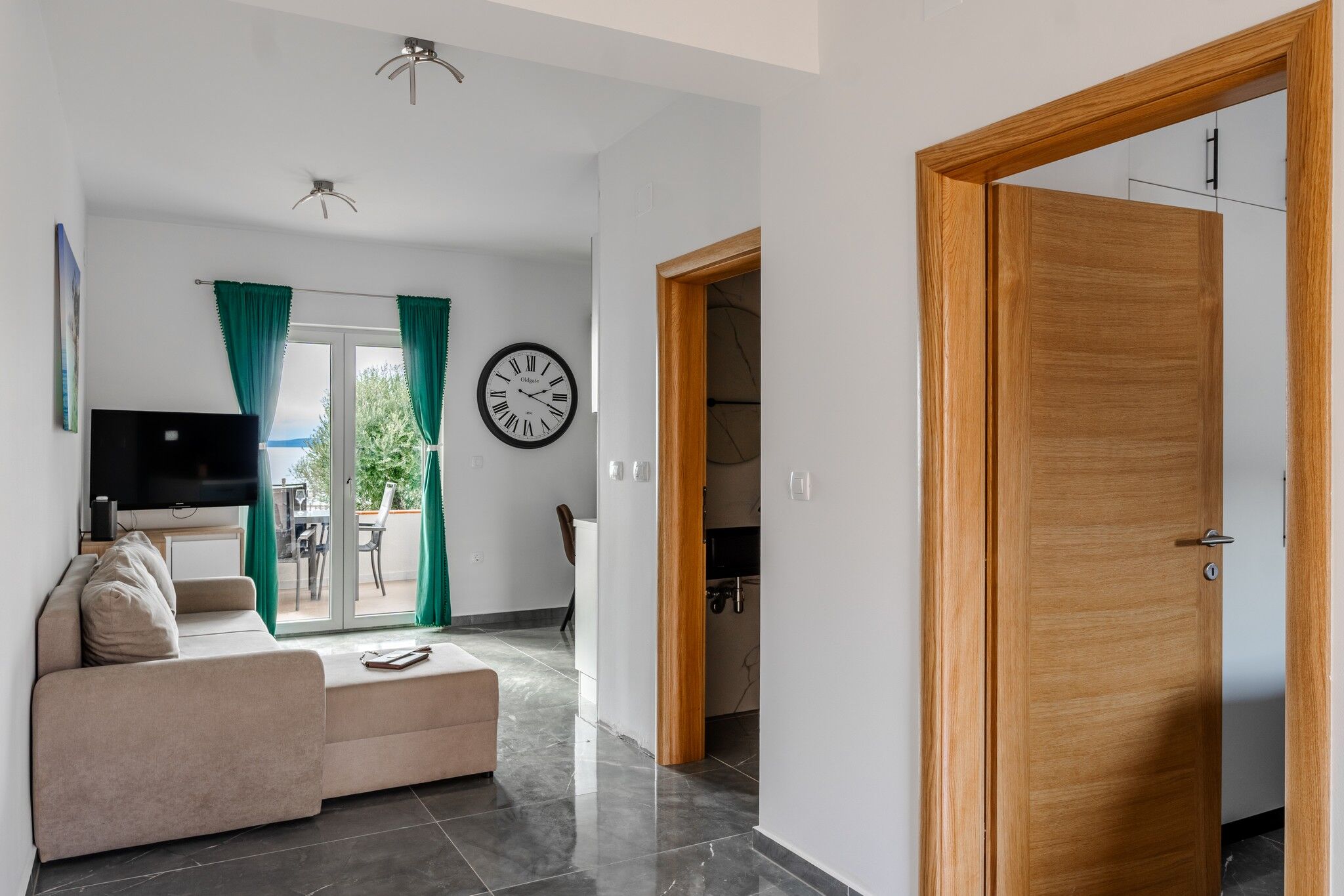 Apartments Strand 95852-A3