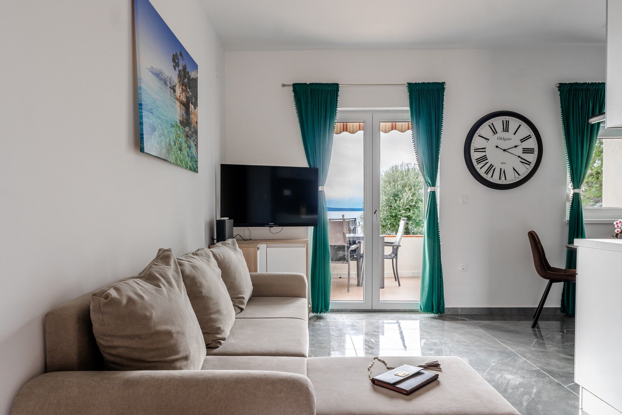 Apartments Strand 95852-A3