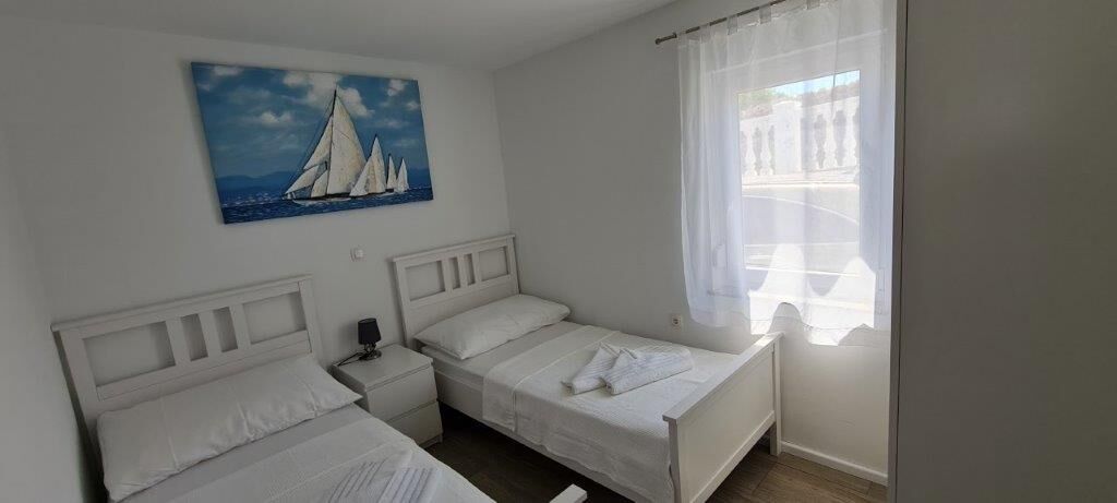 Apartments Vallis Aurea 98311-A1