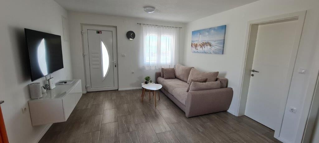 Apartments Vallis Aurea 98311-A1