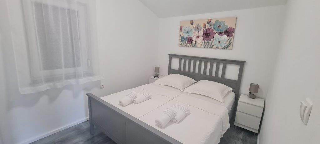 Apartments Vallis Aurea 98311-A2