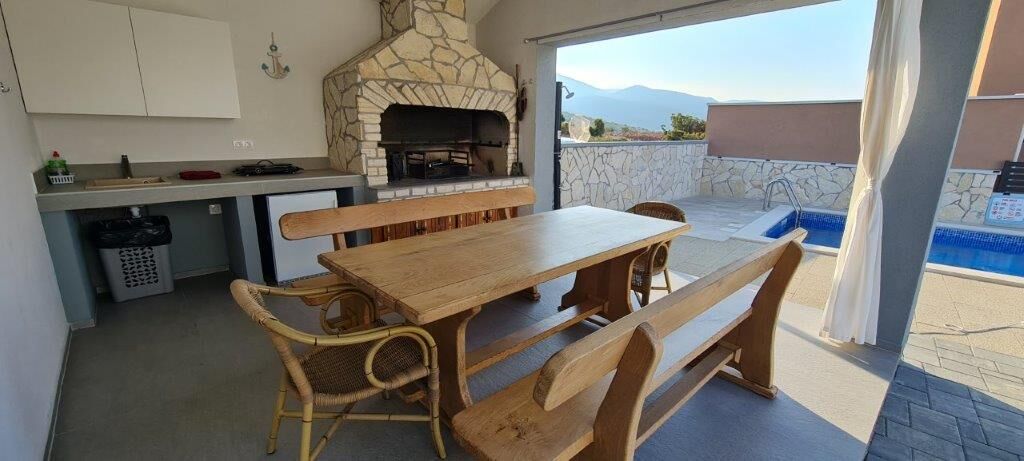 Apartments Vallis Aurea 98311-A2