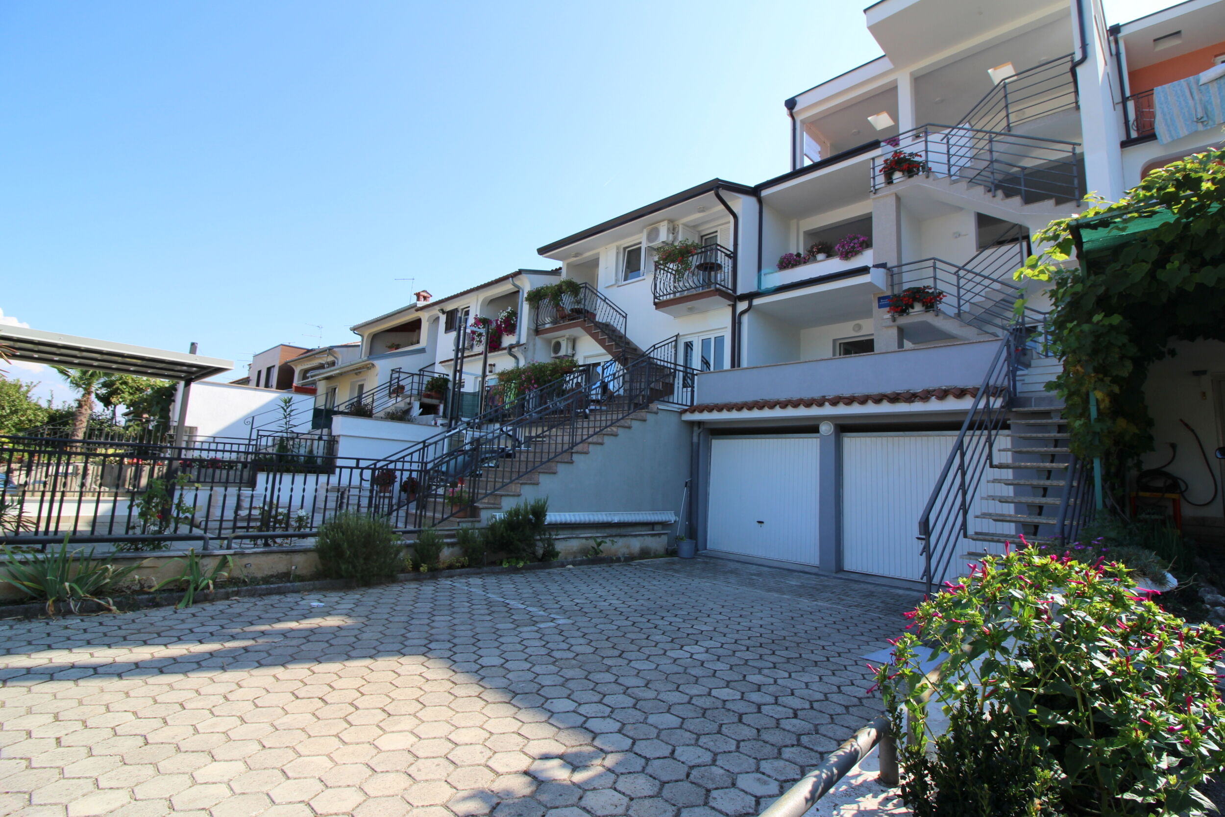 Apartment Marica 4 98283-A1