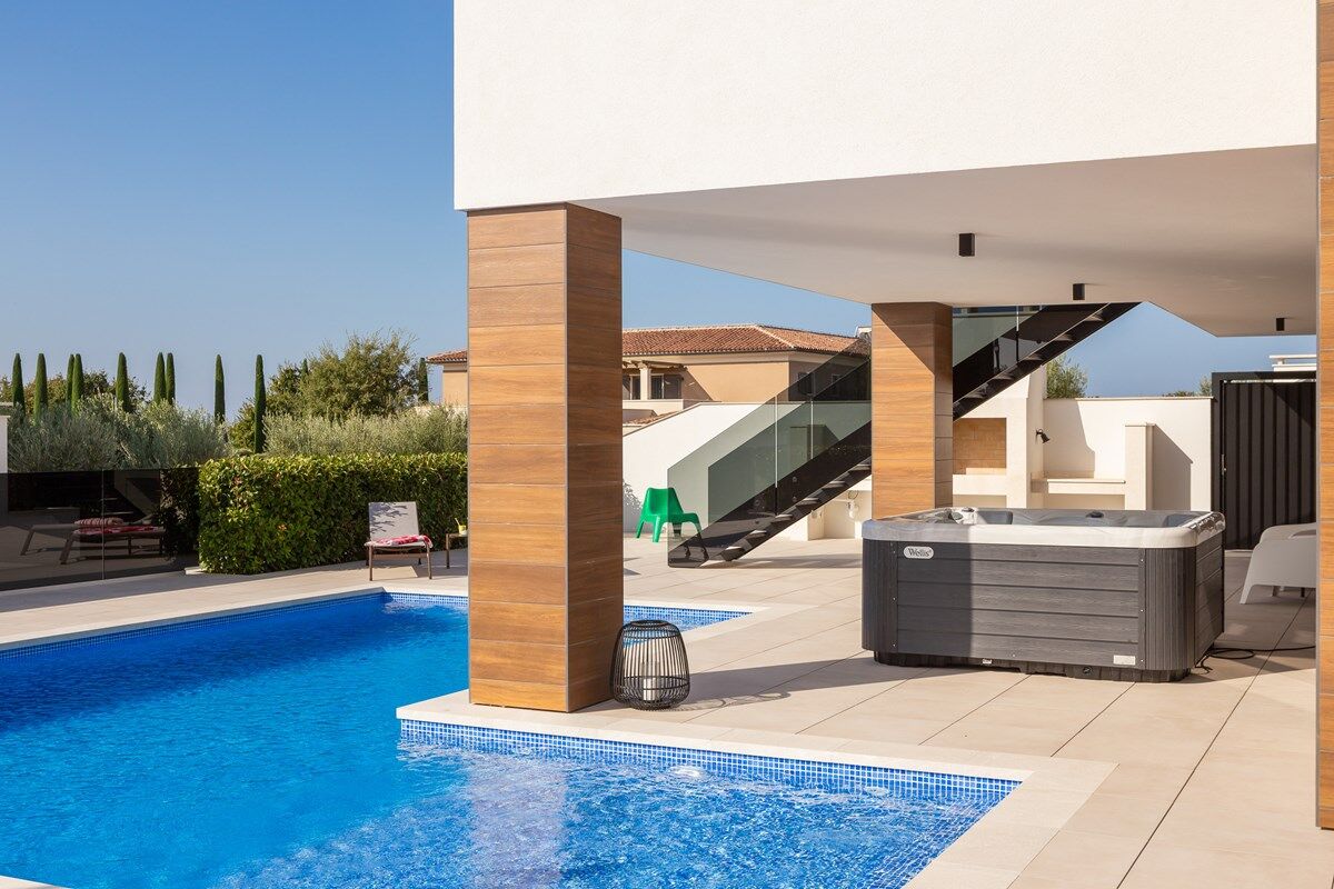 Villa Old Olive IV 74284-K1