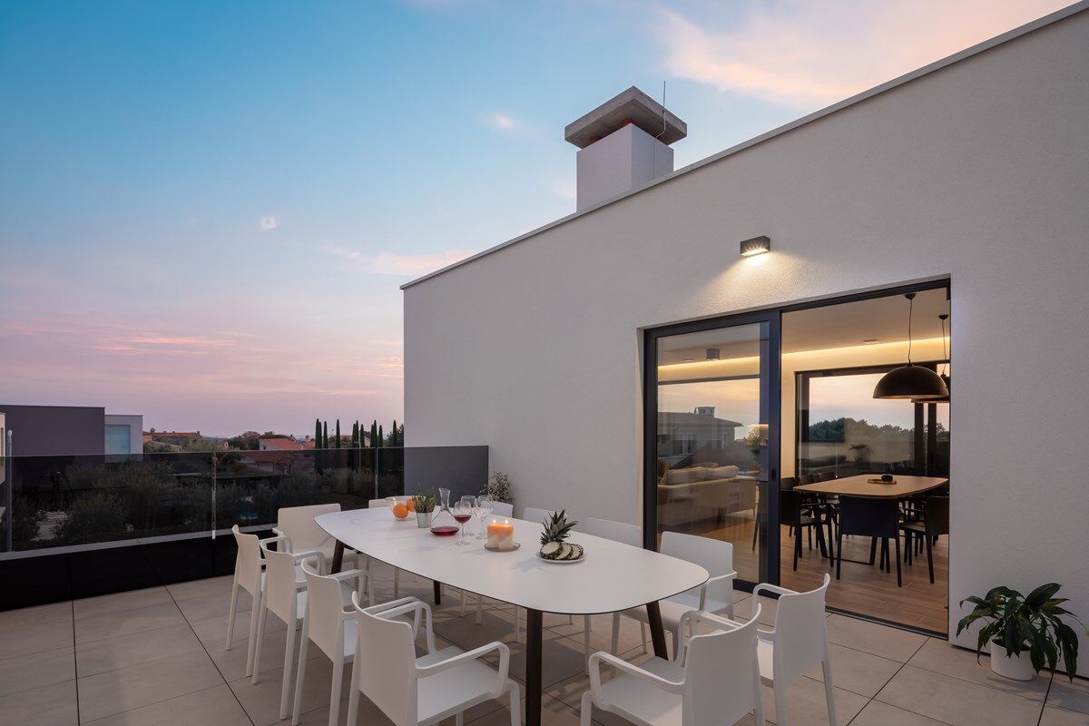 Villa Old Olive III 74286-K1