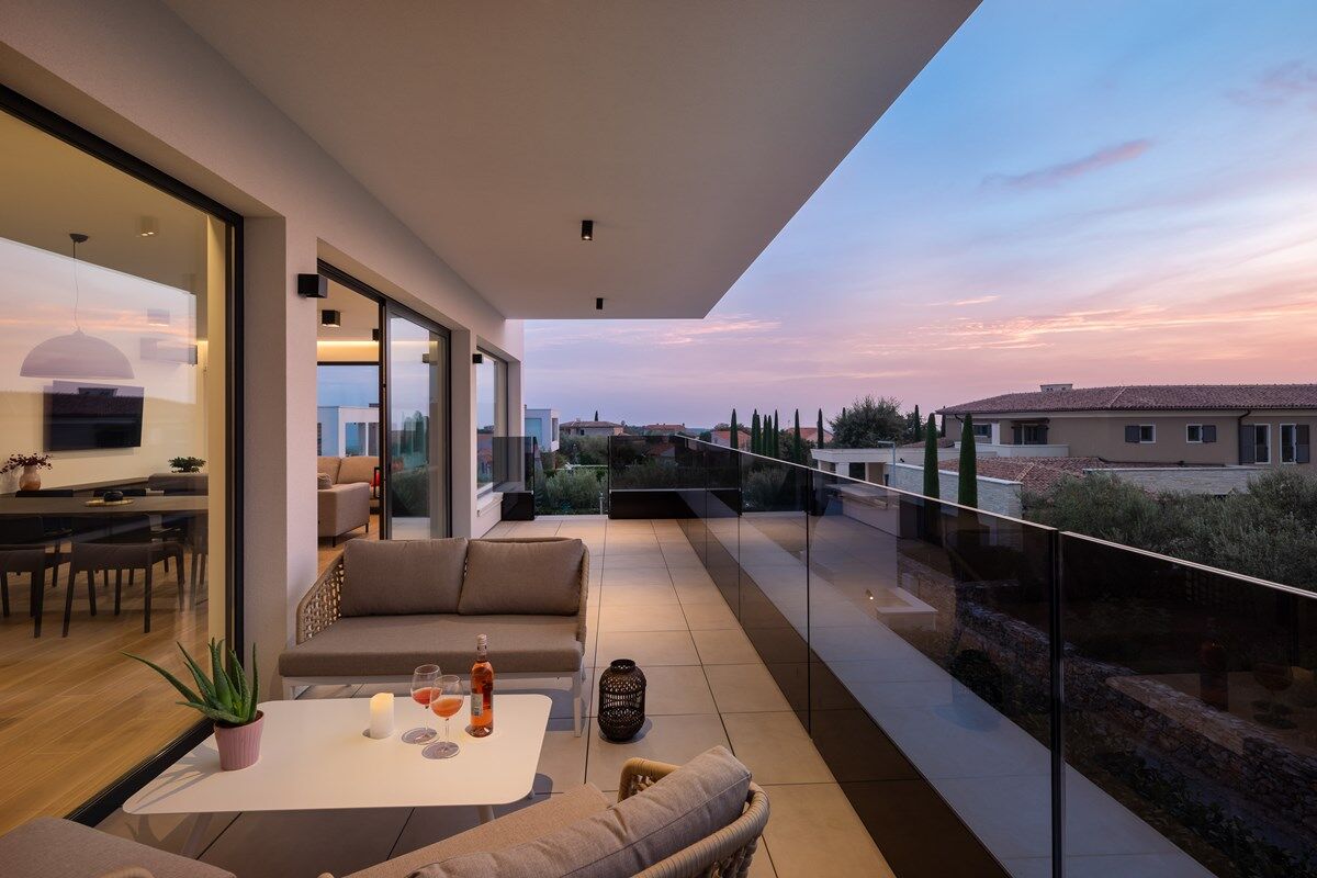 Villa Old Olive III 74286-K1