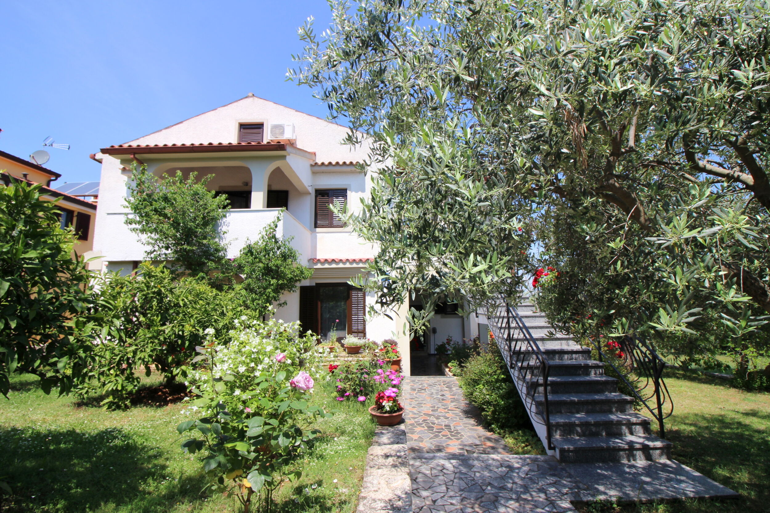 Apartments Samara 98285-A1