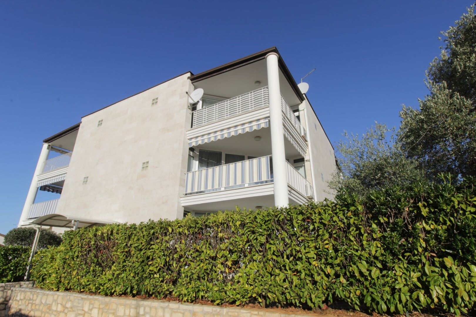 Apartment CRVENA UVALA 97742-A1