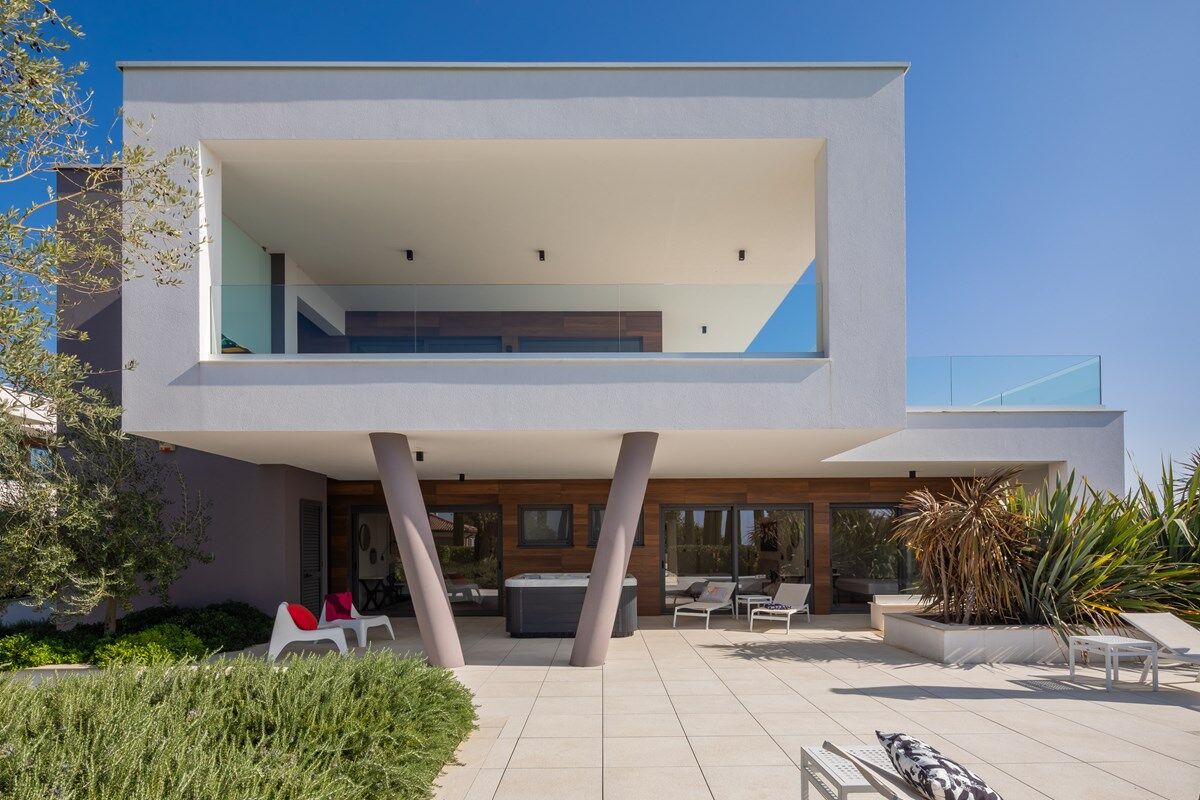 Villa Old Olive I 74046-K1