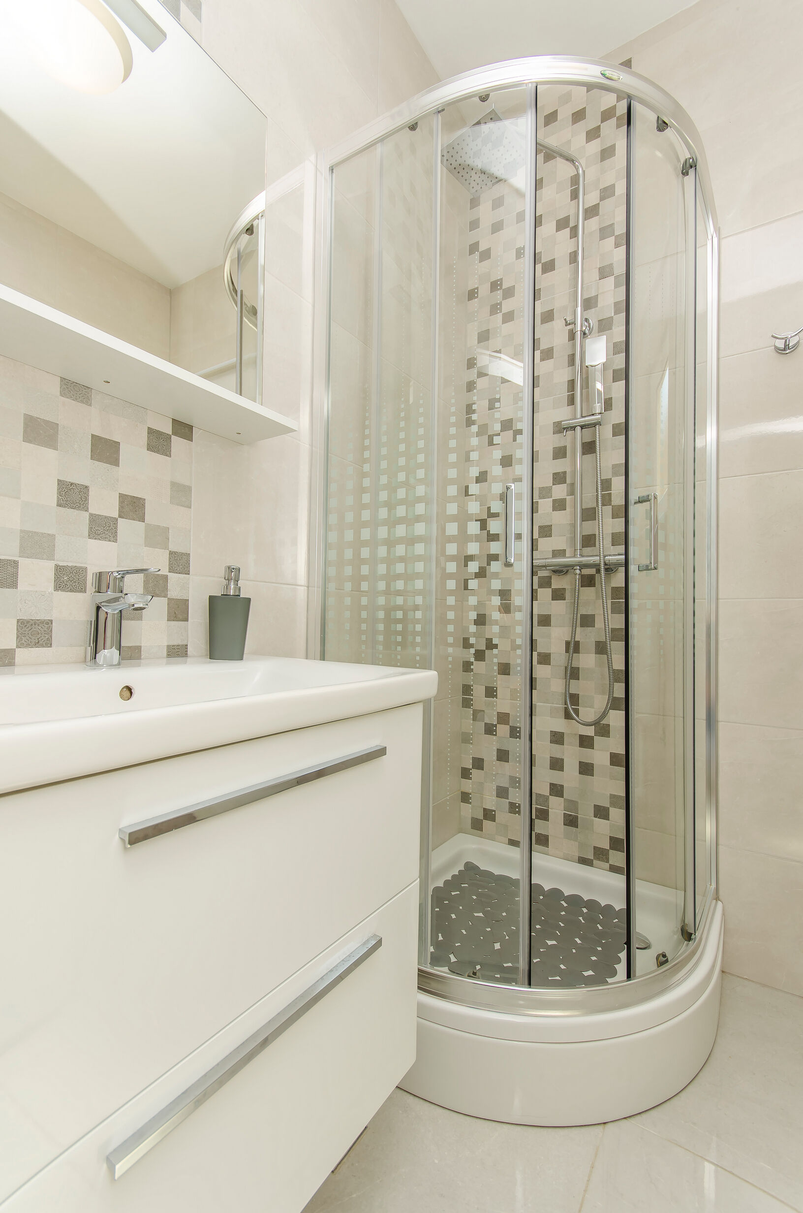 Apartments A-Z 55061-A1