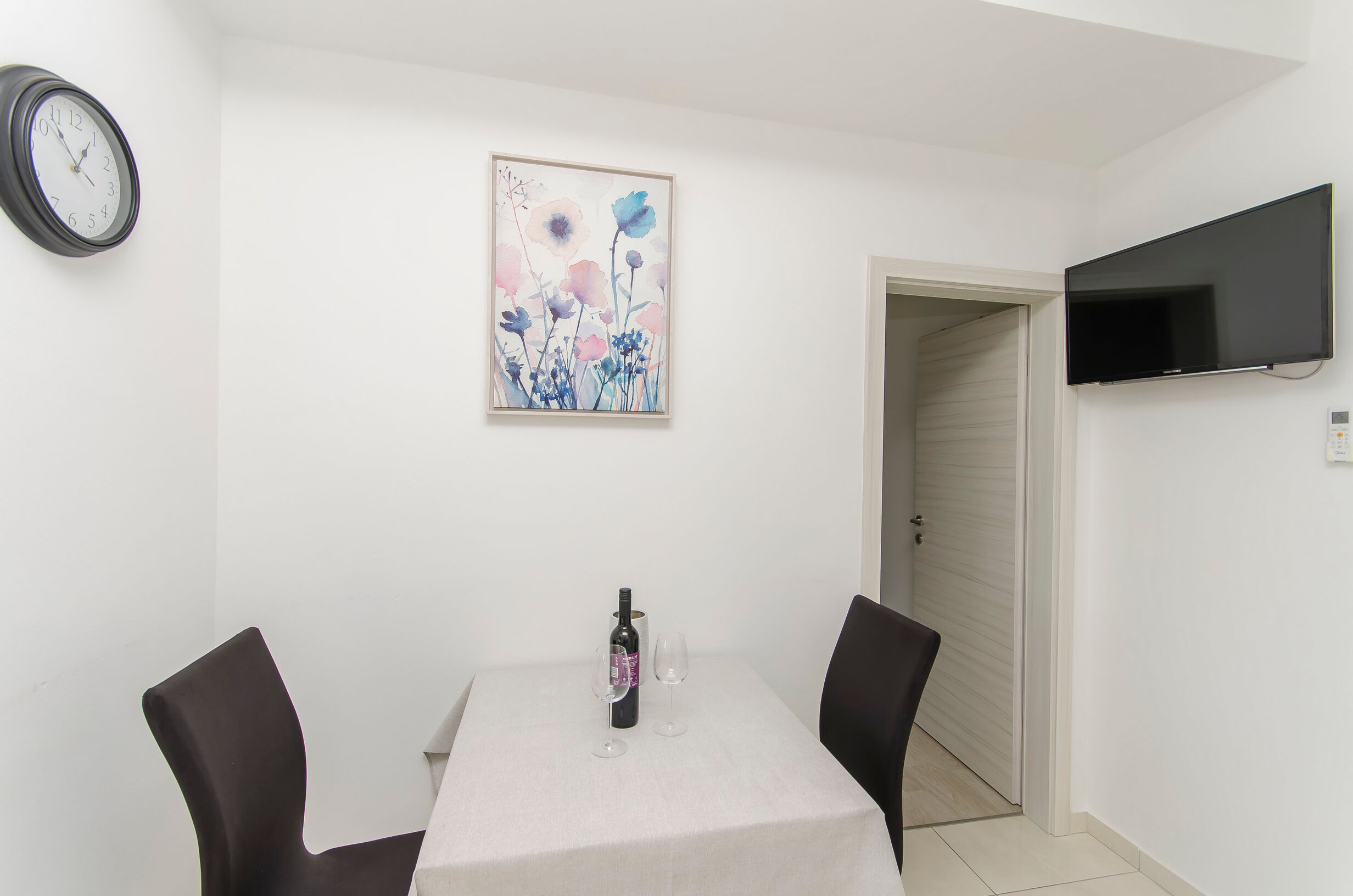 Apartments A-Z 55061-A1