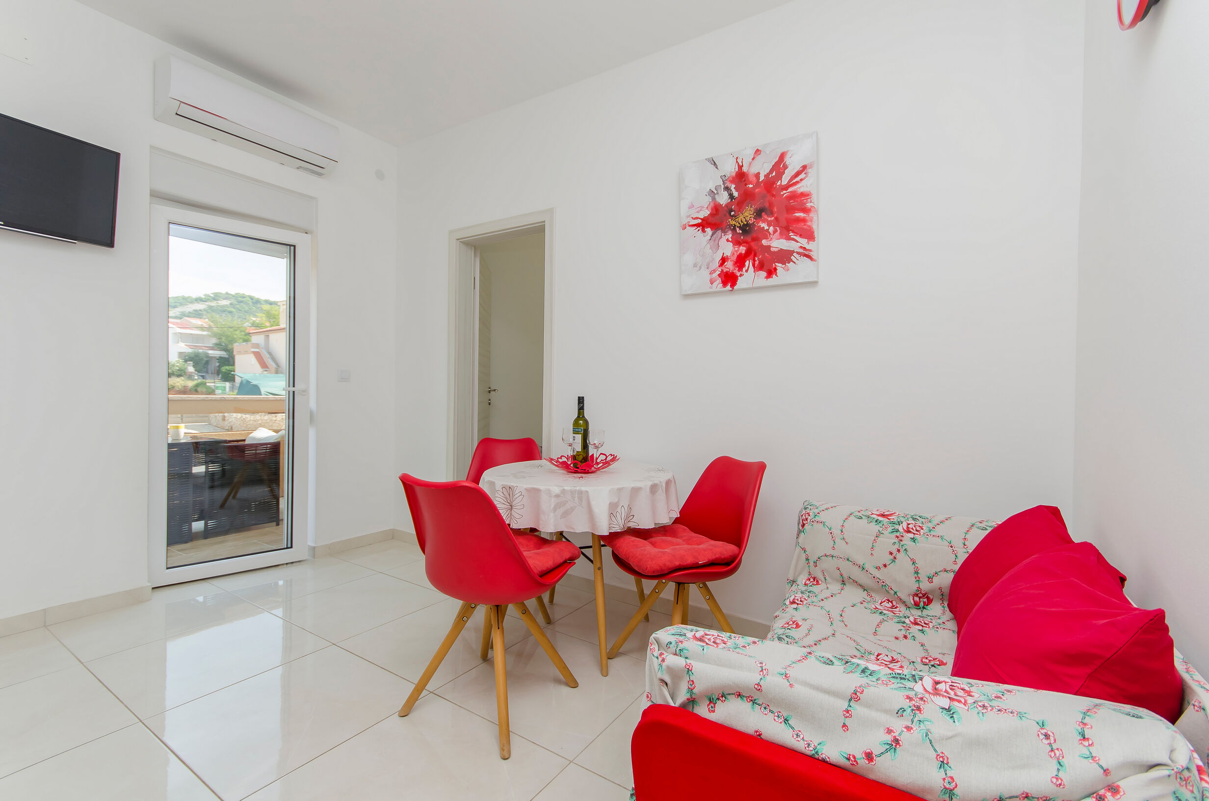 Apartments A-Z 55061-A2