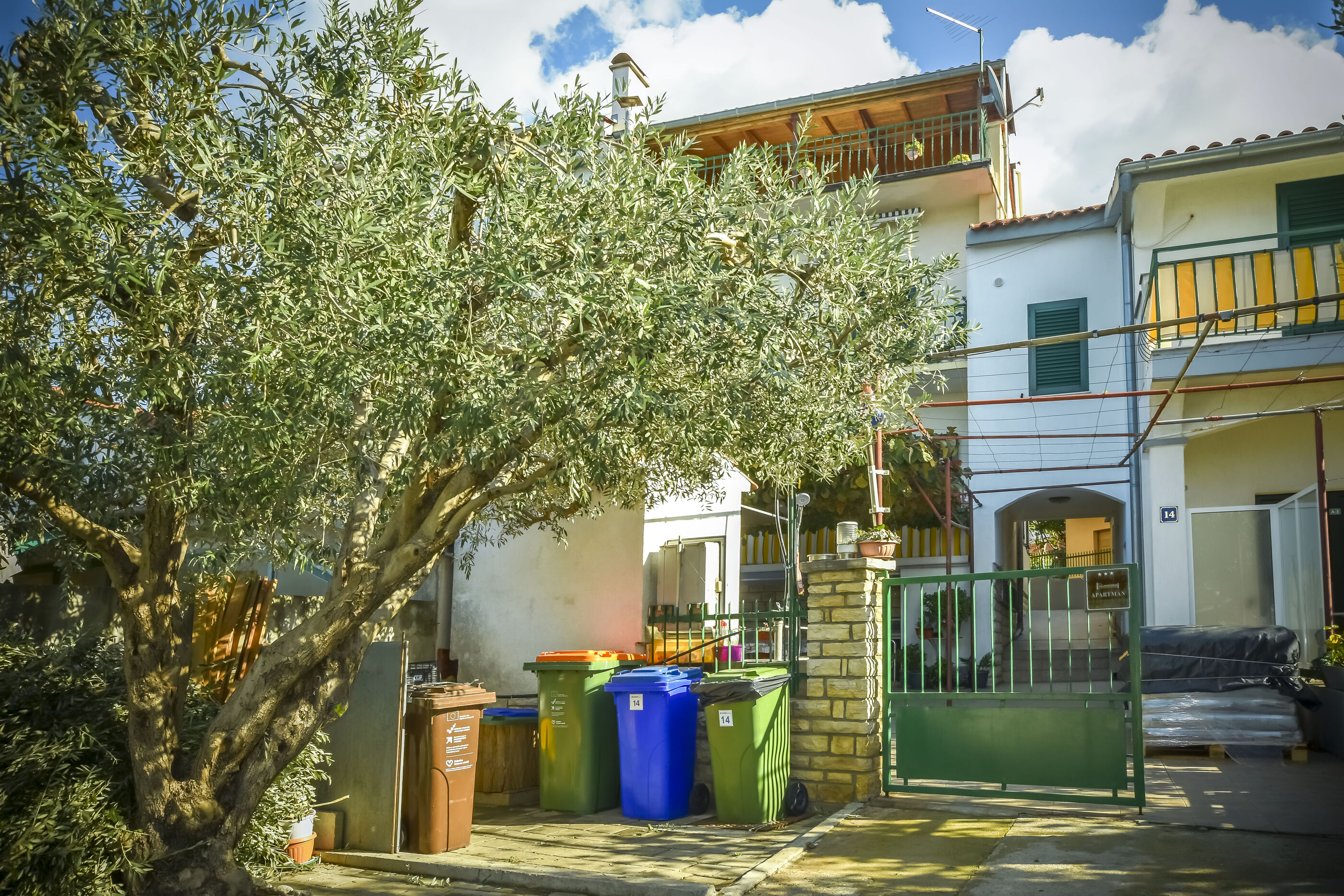 Apartments Jasmine 91761-A1