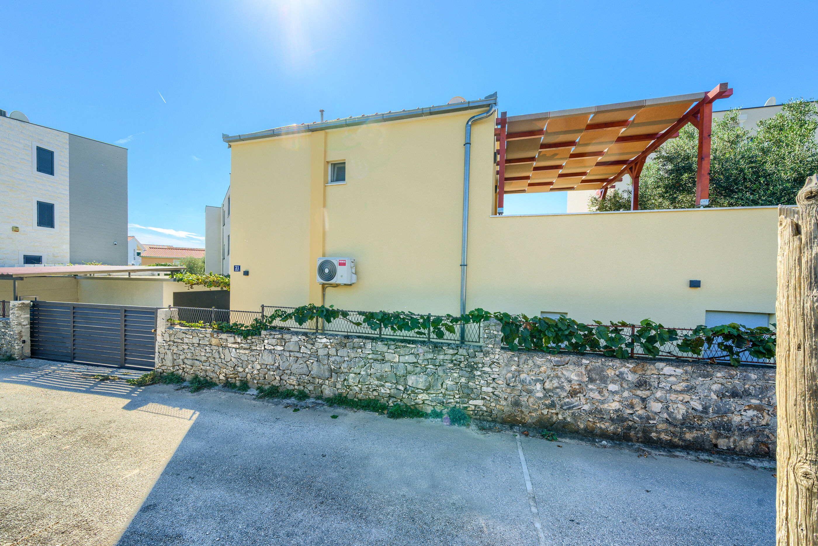 House VILLA DRAGO 98371-K1