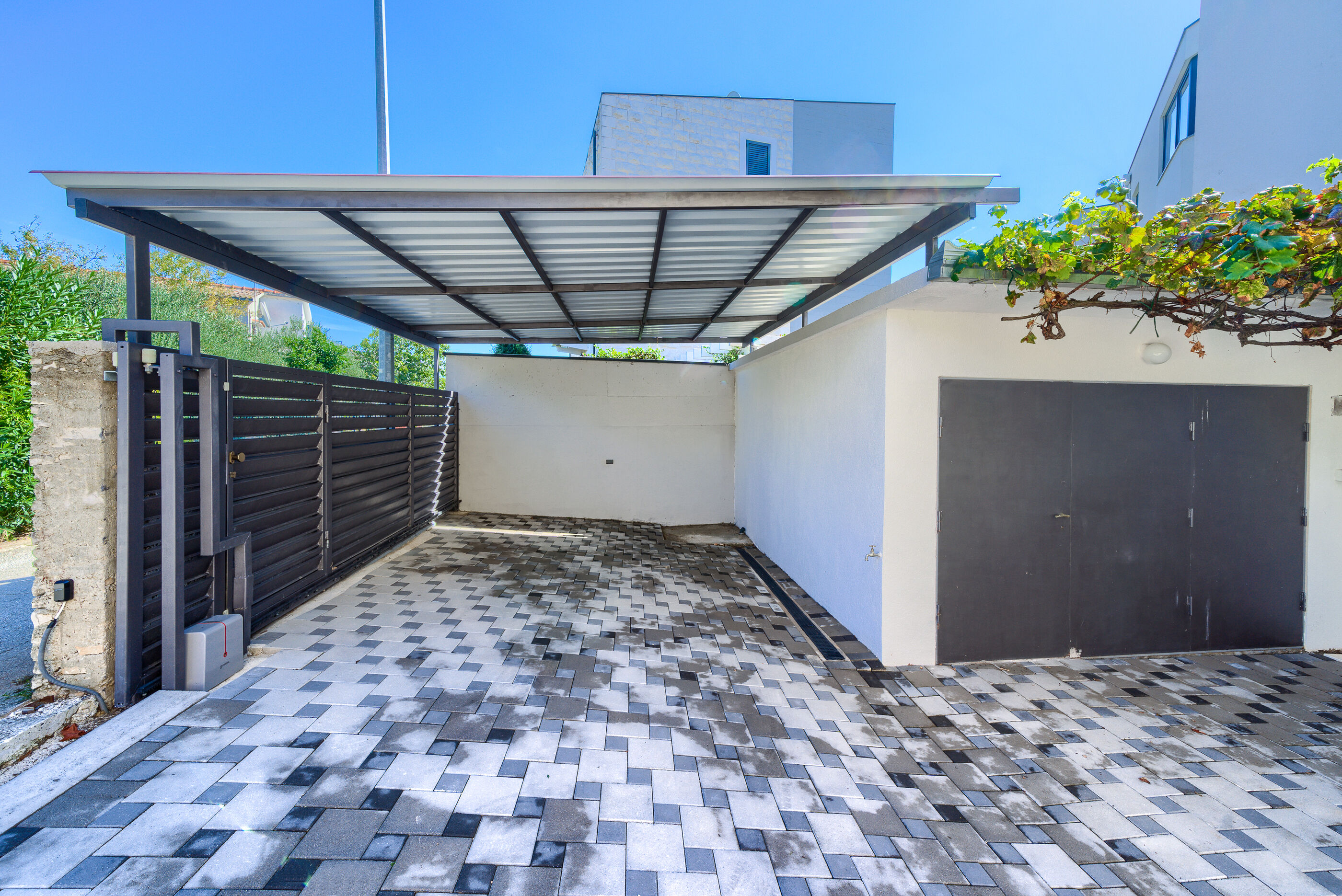 House VILLA DRAGO 98371-K1