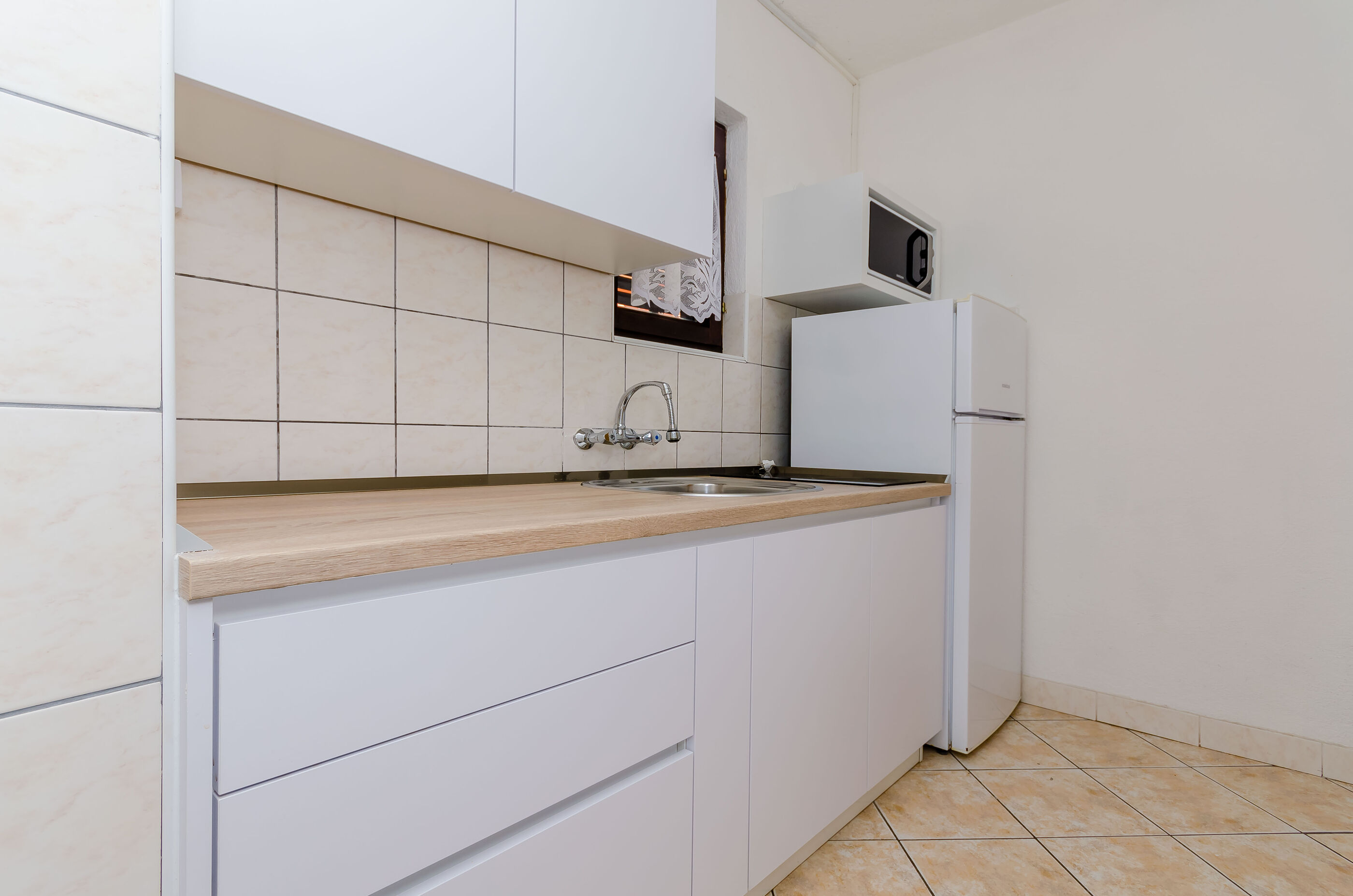 Apartments Edita 29451-A4
