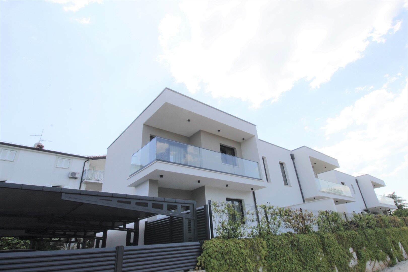 House Andrej 97745-K1