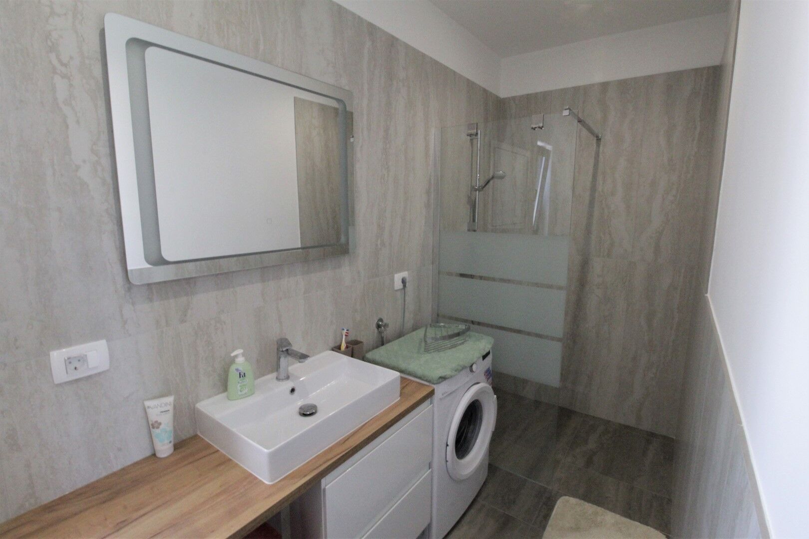 House Andrej 97745-K1