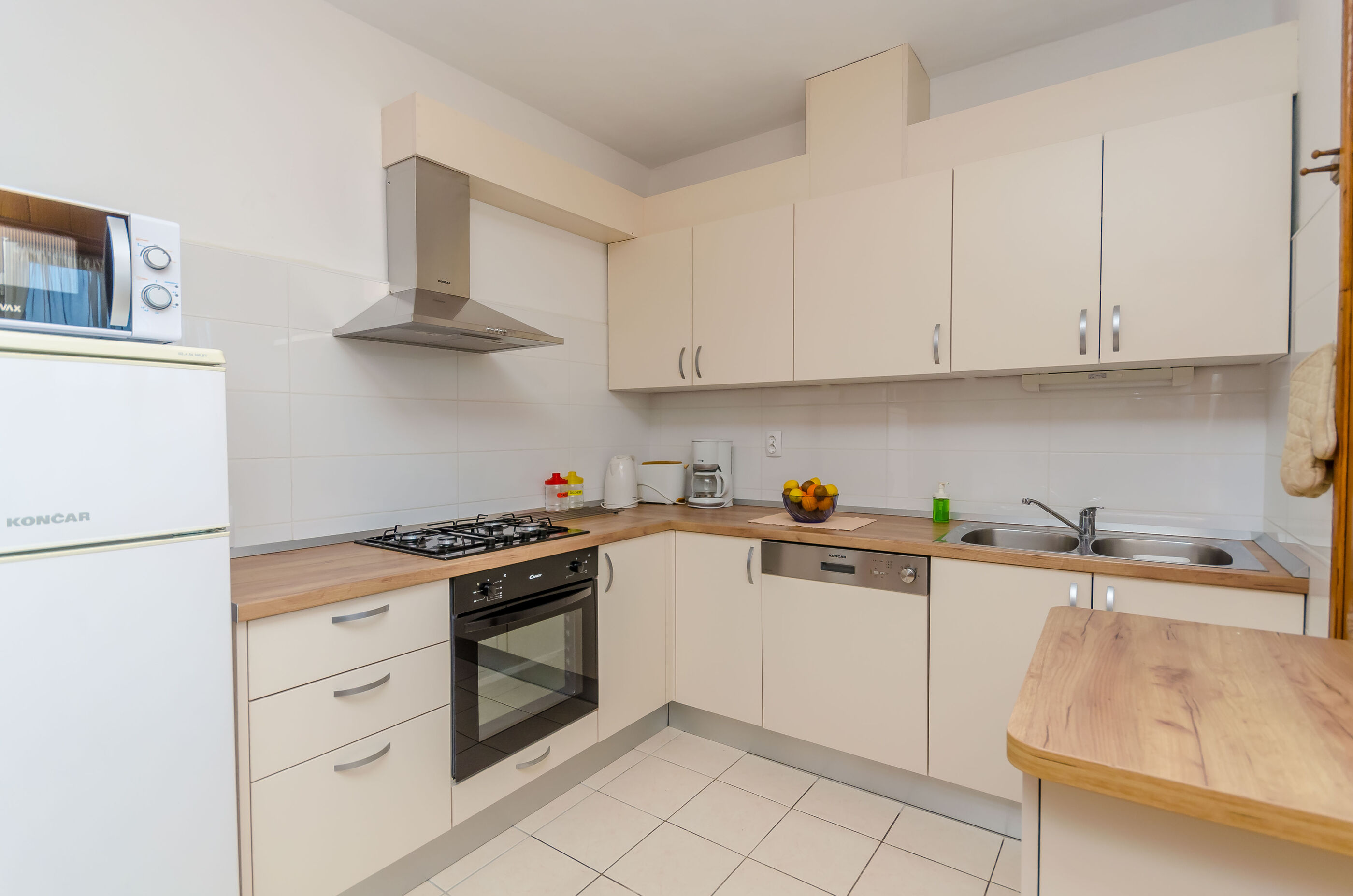 Apartment Pine Haven 98411-A1