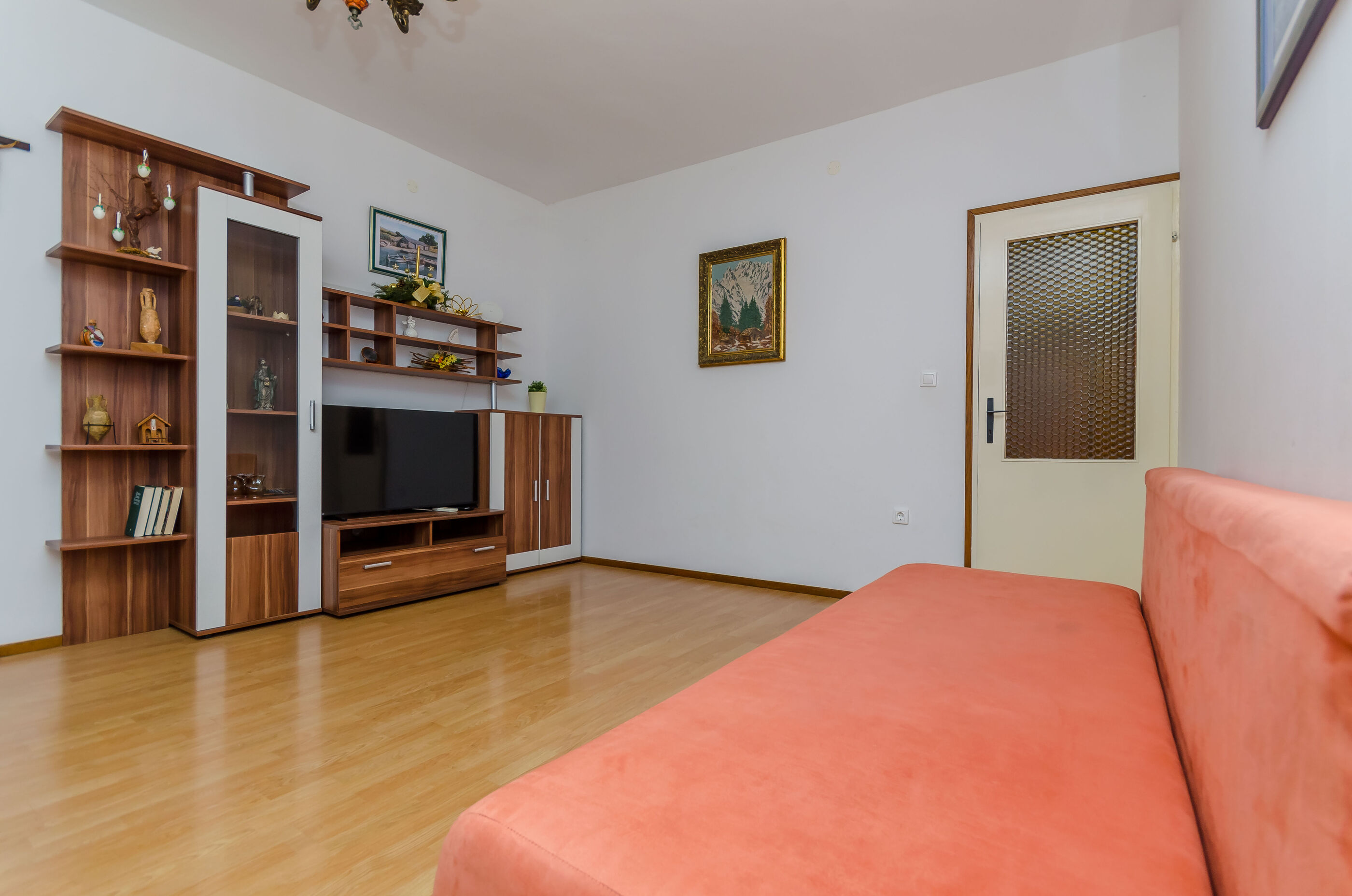 Apartment Pine Haven 98411-A1