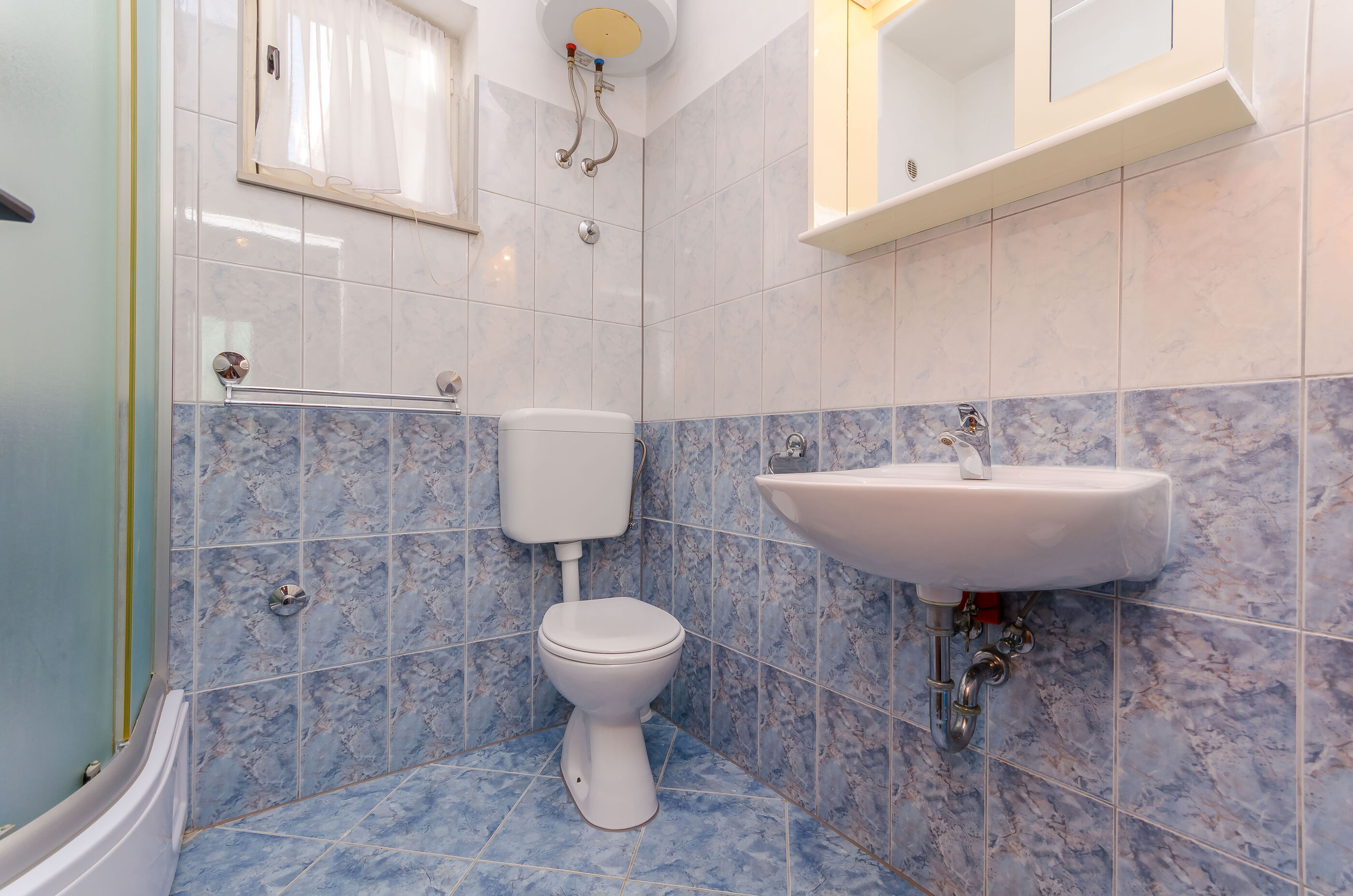 Apartment Pine Haven 98411-A1
