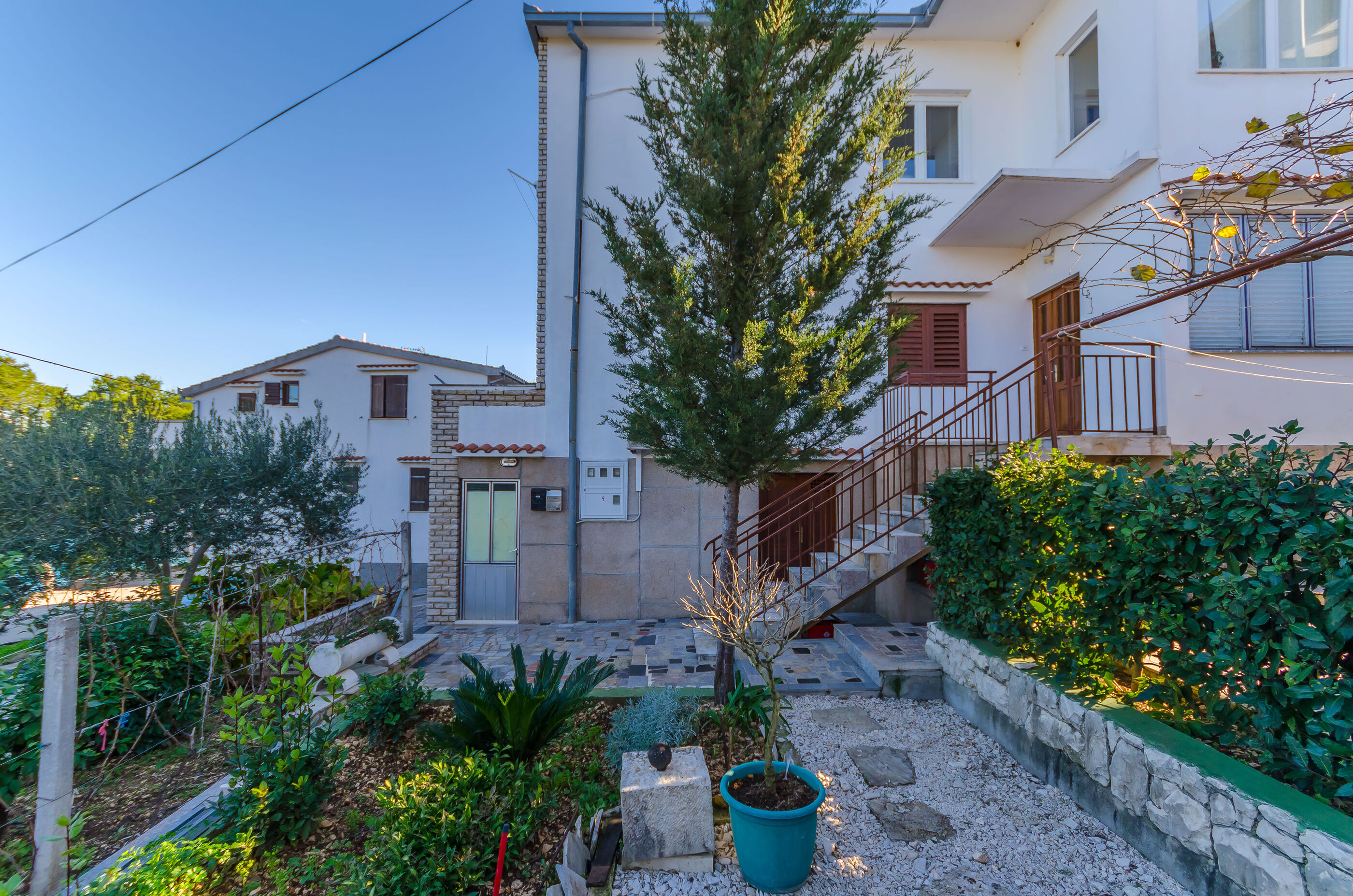 Apartment Pine Haven 98411-A1