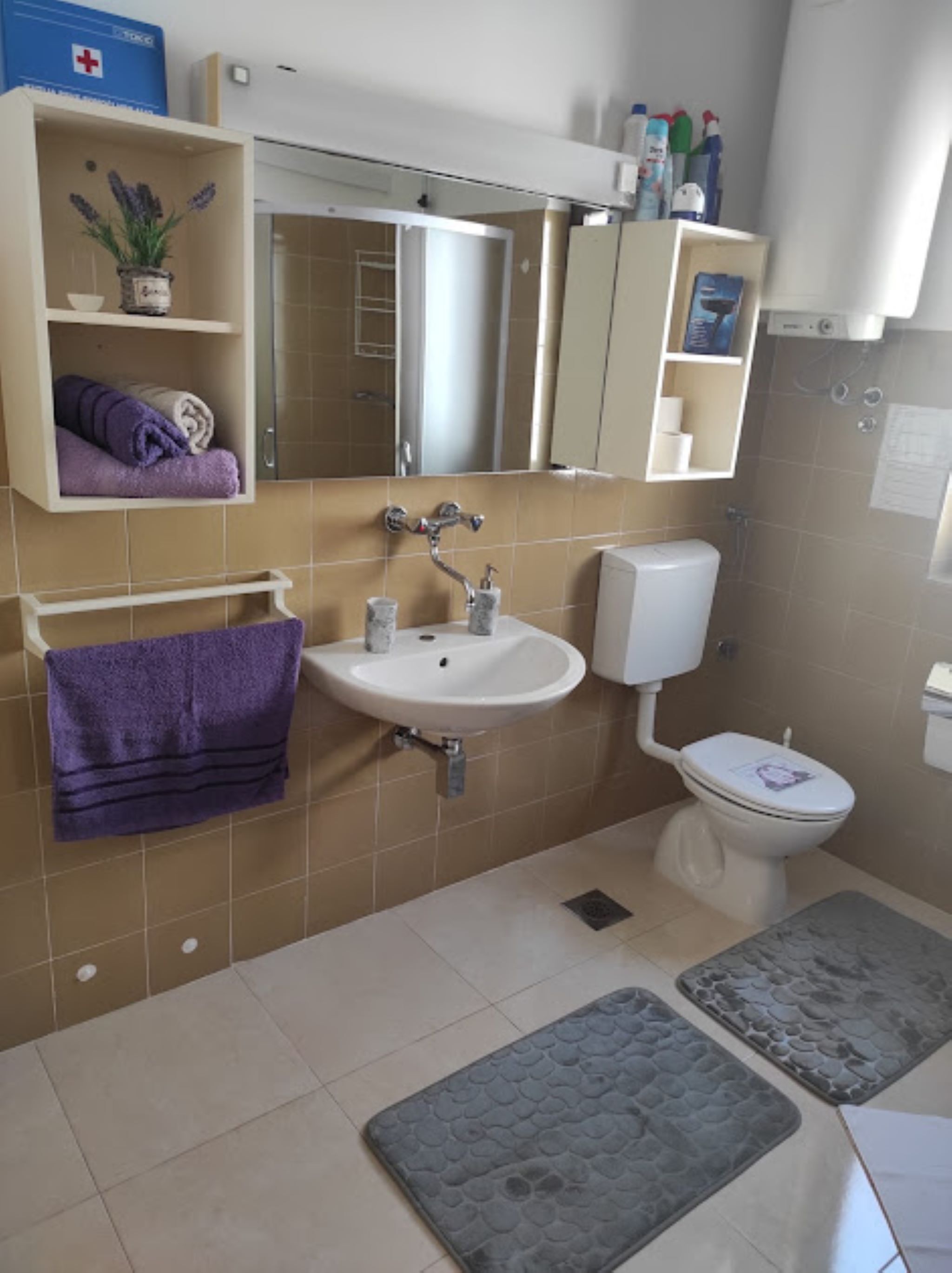 Apartment Jacuzzi Residence 91741-A1