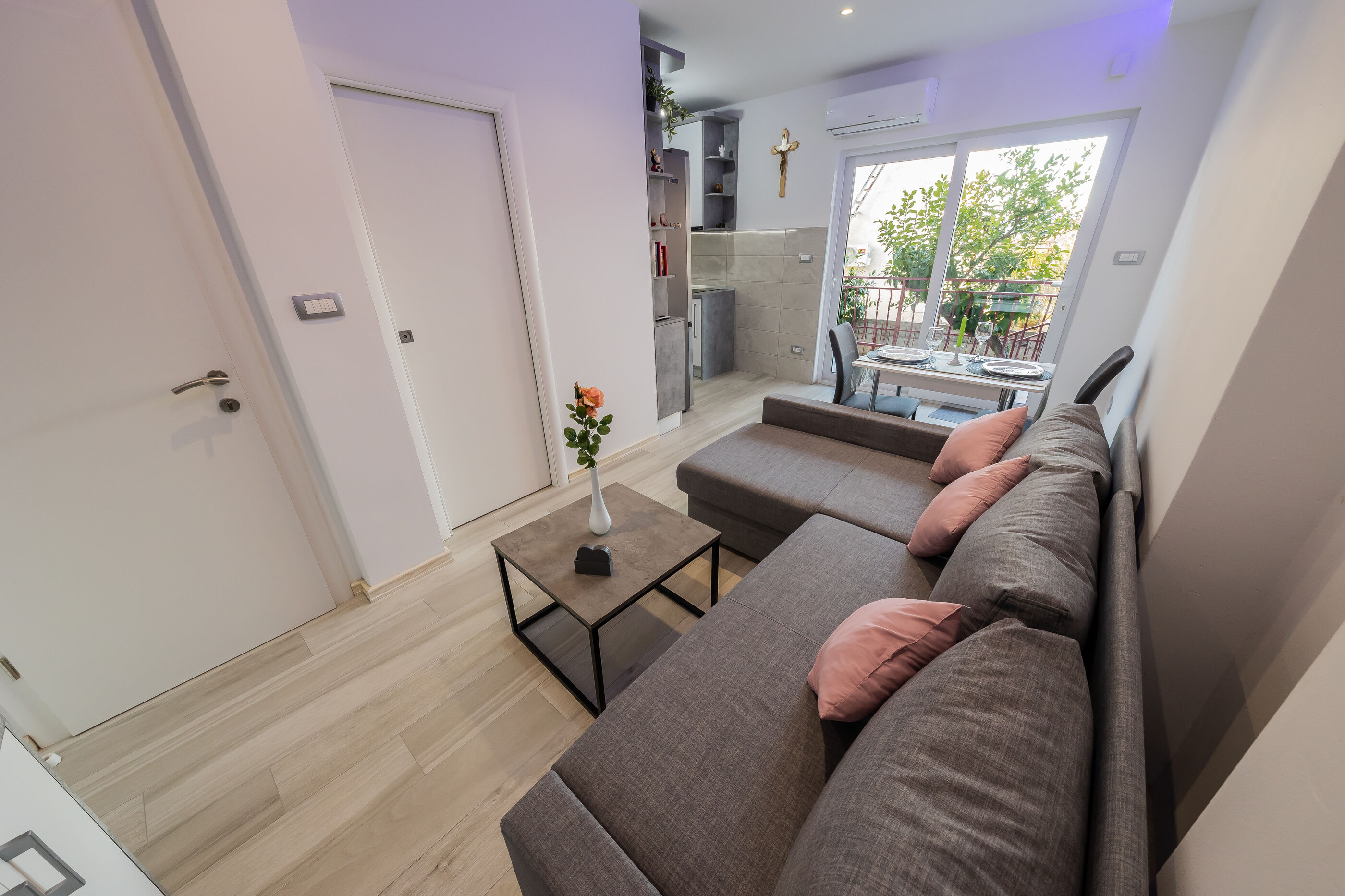 Apartment Monika 98451-A1